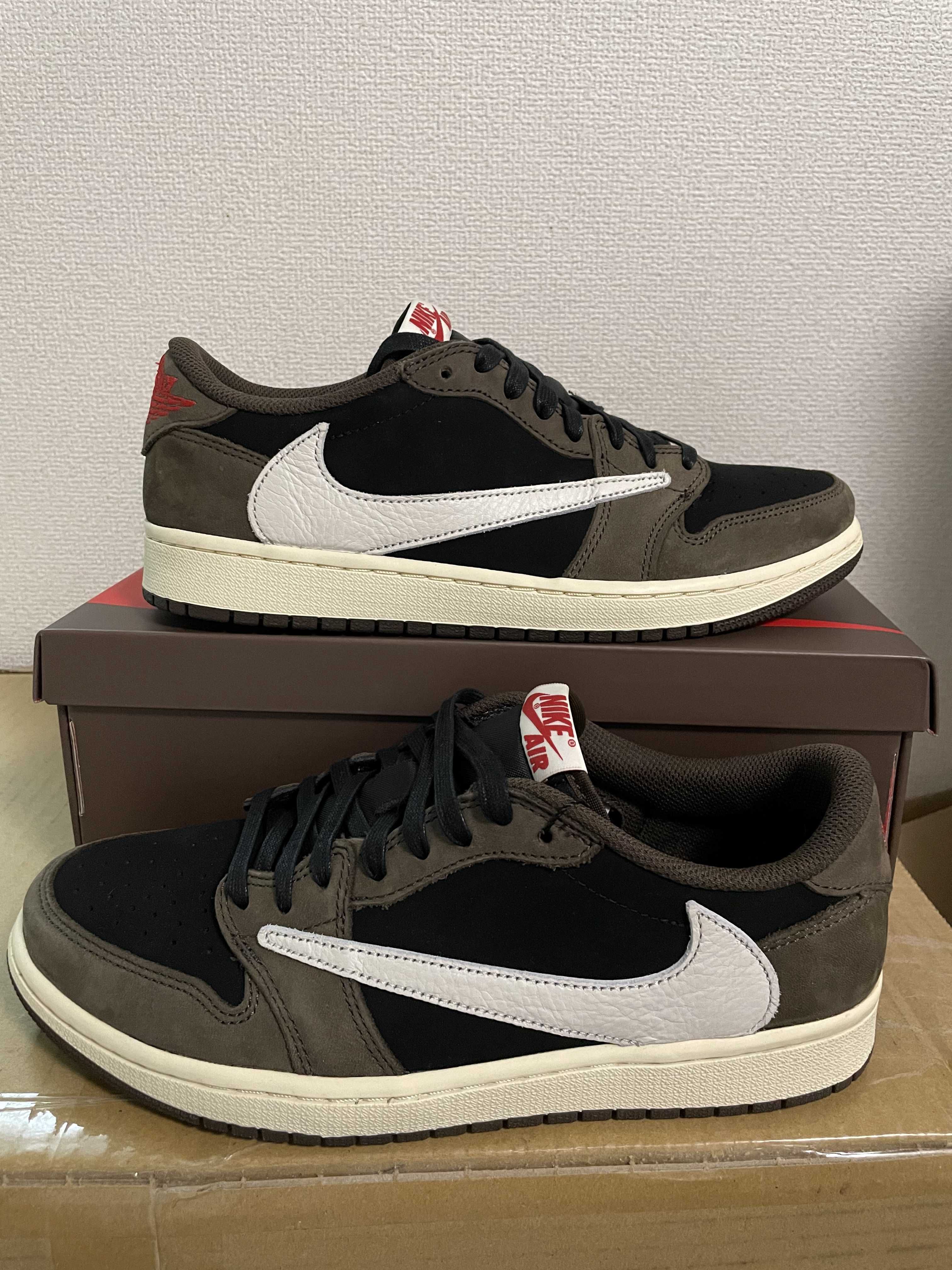 Travis Scott × Nike Air Jordan 1 Low OG SP-T  "Black/Dark Mocha"