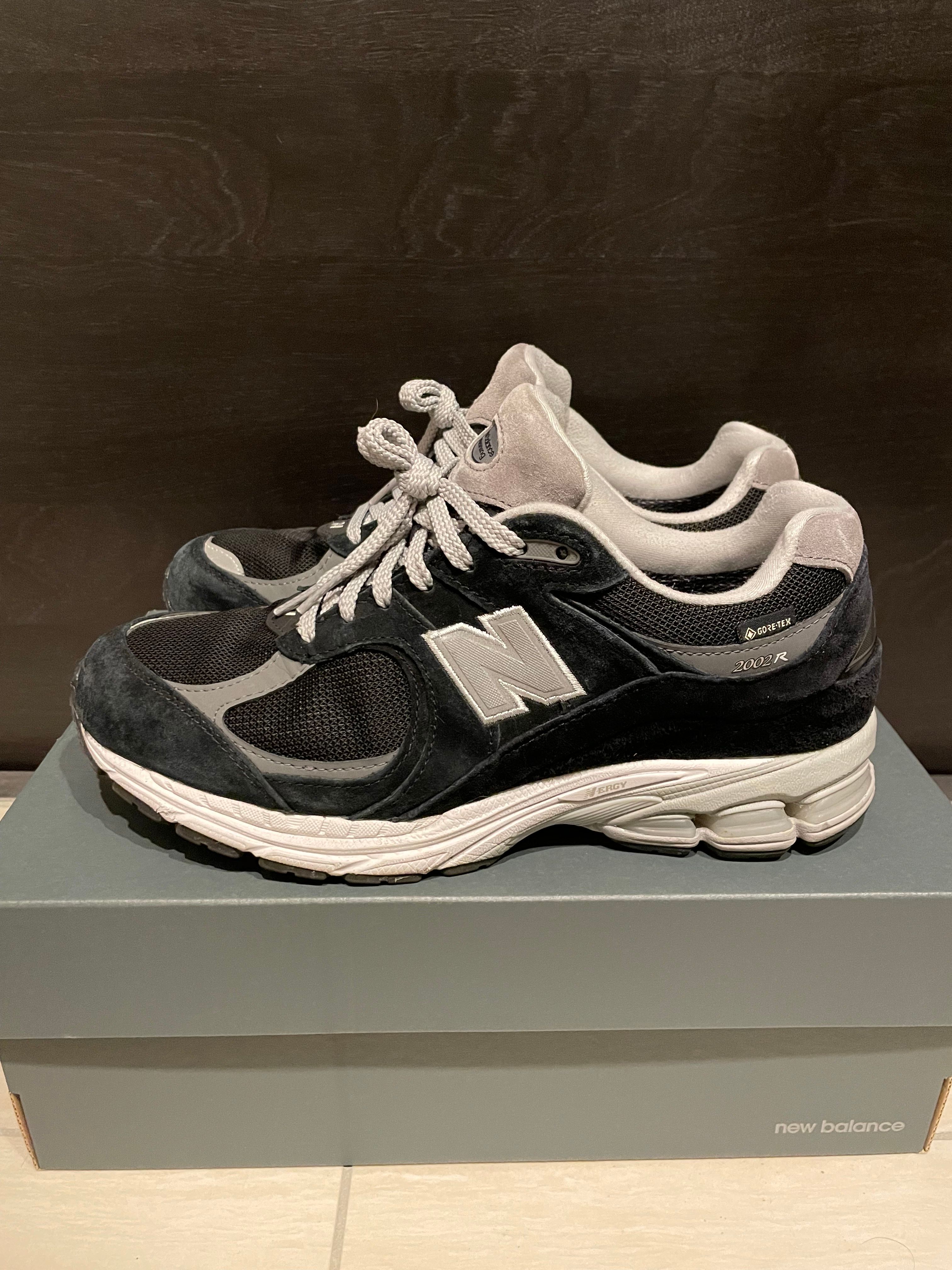 New Balance 2002R GORE-TEX "Black/Gray"