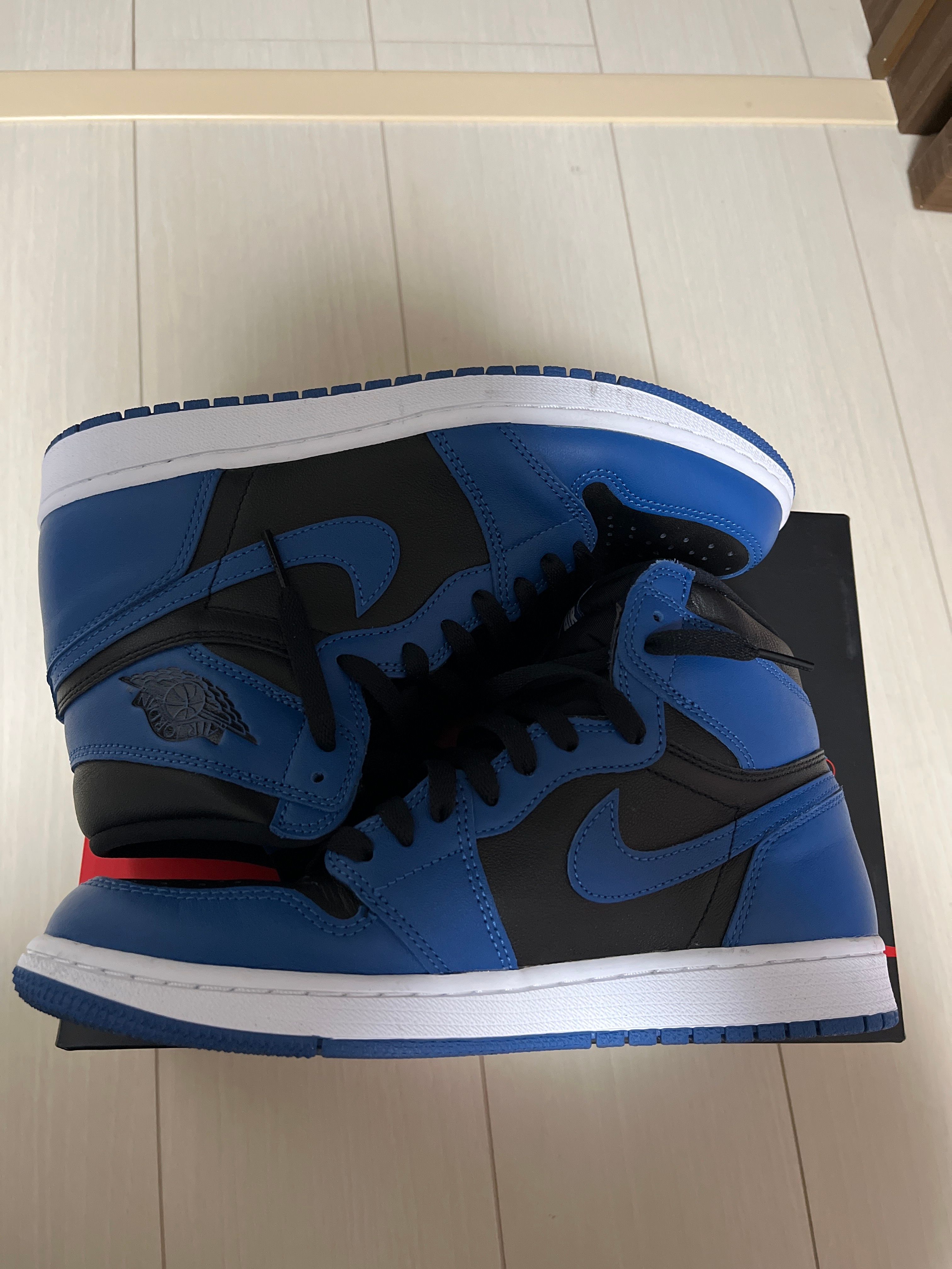 Nike Air Jordan 1 Retro High OG "Dark Marina Blue"