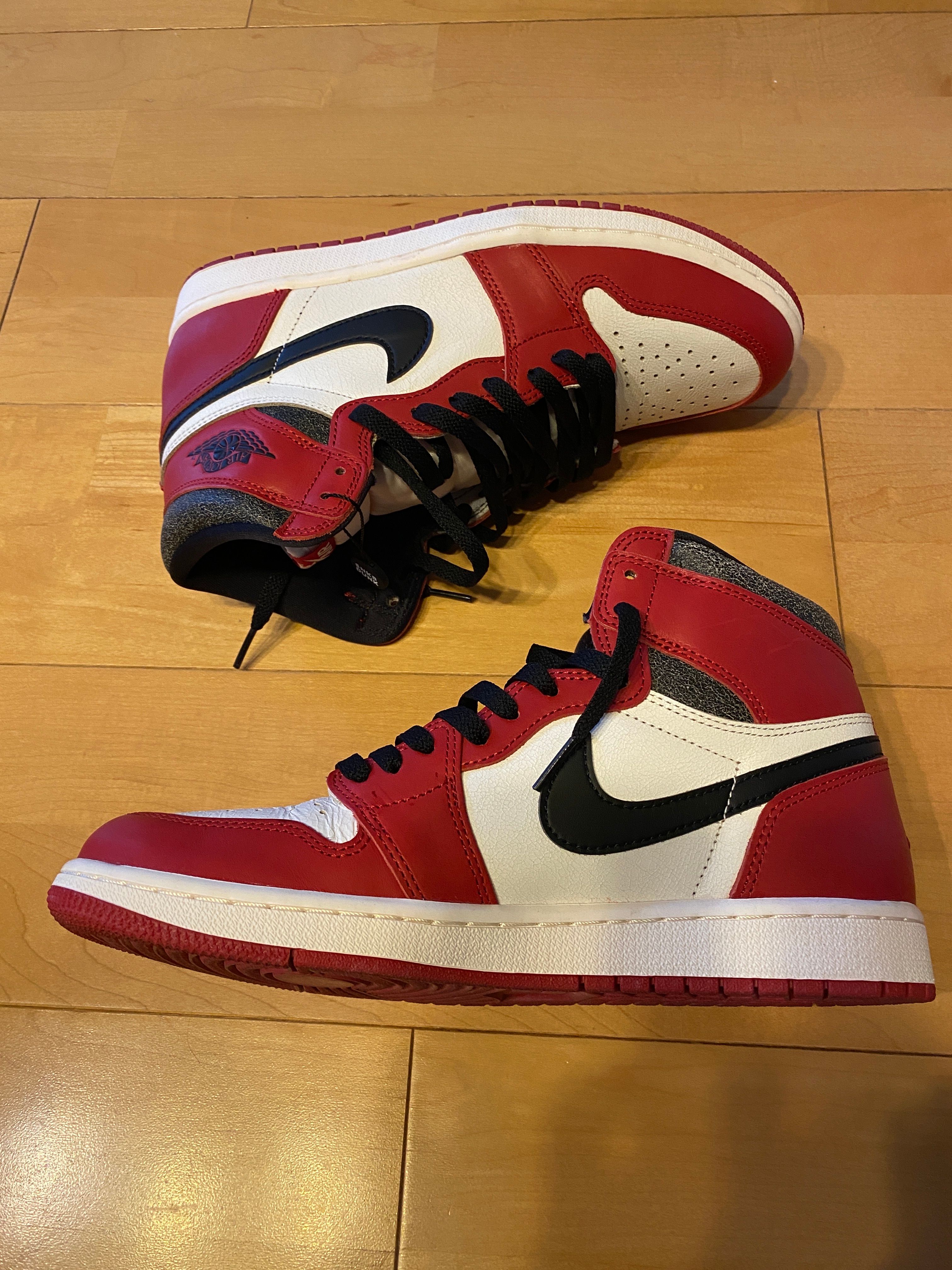 Nike Air Jordan 1 High OG "Lost & Found/Chicago"