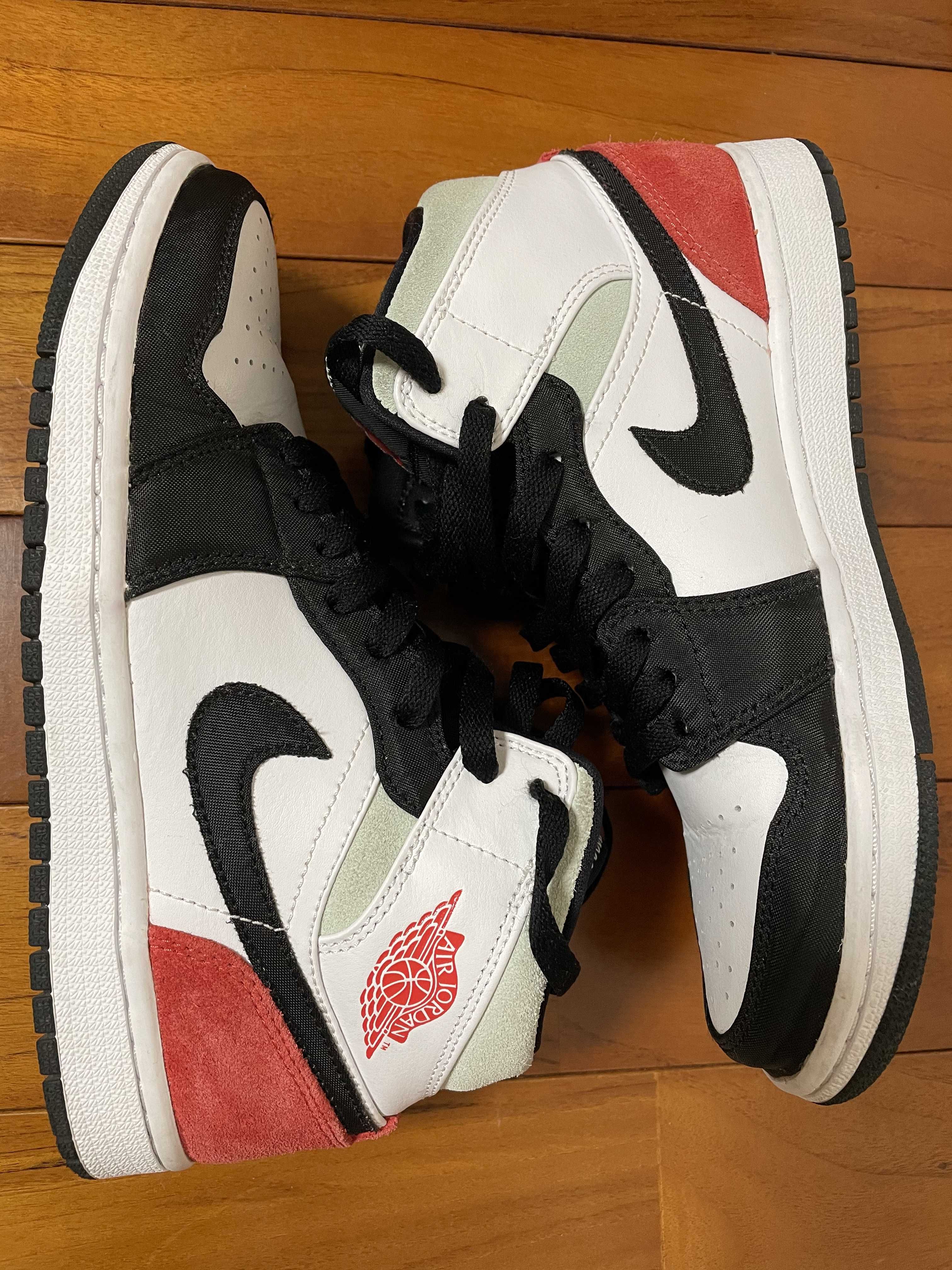 Nike Air Jordan 1 Mid SE "Black/Red/White"