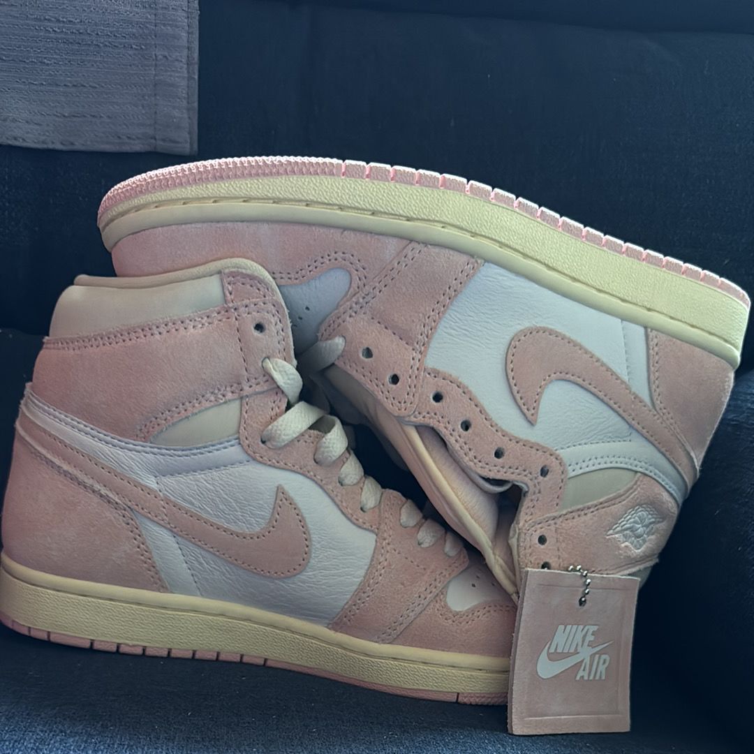 Nike Women's Air Jordan 1 Retro High OG "Washed Pink"