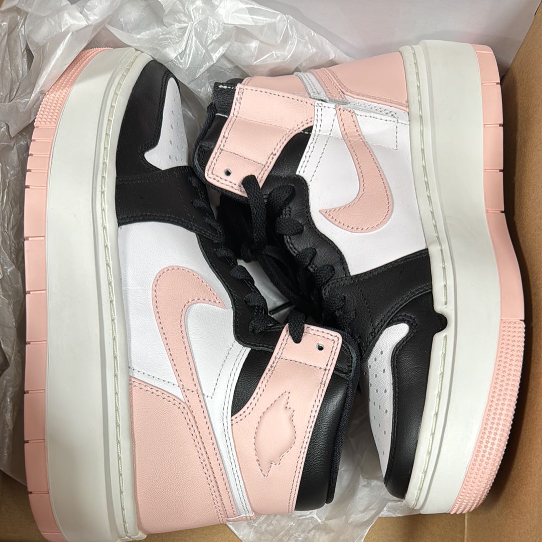 Nike Women's Air Jordan 1 High Elevate "Soft Pink"
