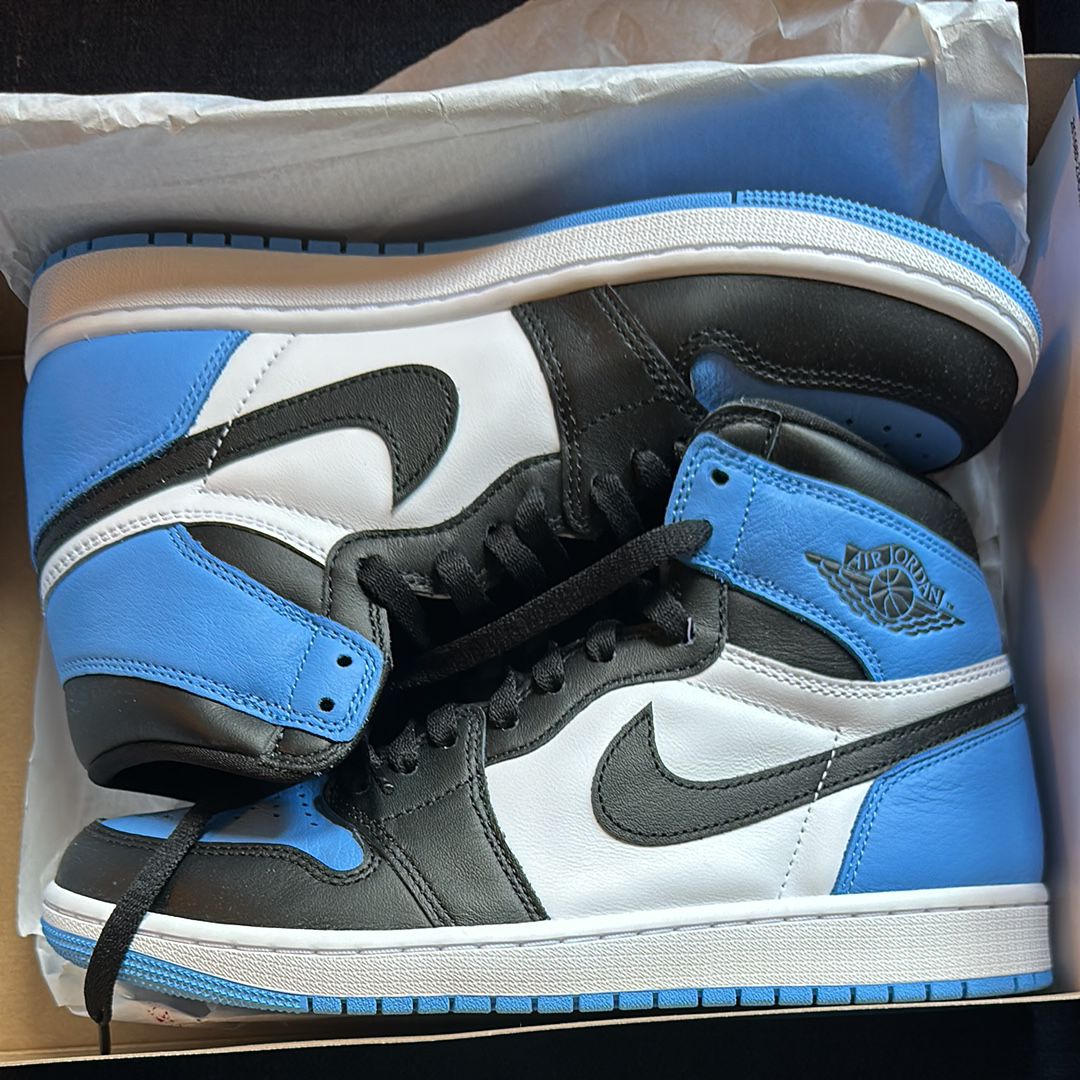 Nike Air Jordan 1 Retro High OG "University Blue/UNC Toe"