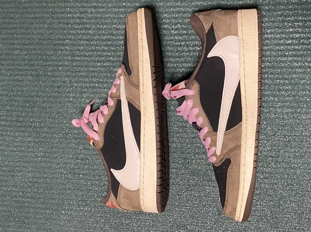 Travis Scott × Nike Air Jordan 1 Low OG SP-T  "Black/Dark Mocha"