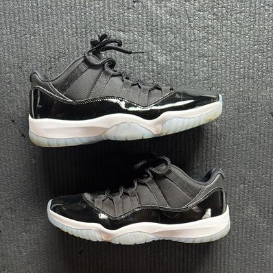 Nike Air Jordan 11 Retro Low "Black and Varsity Royal/Space Jam"