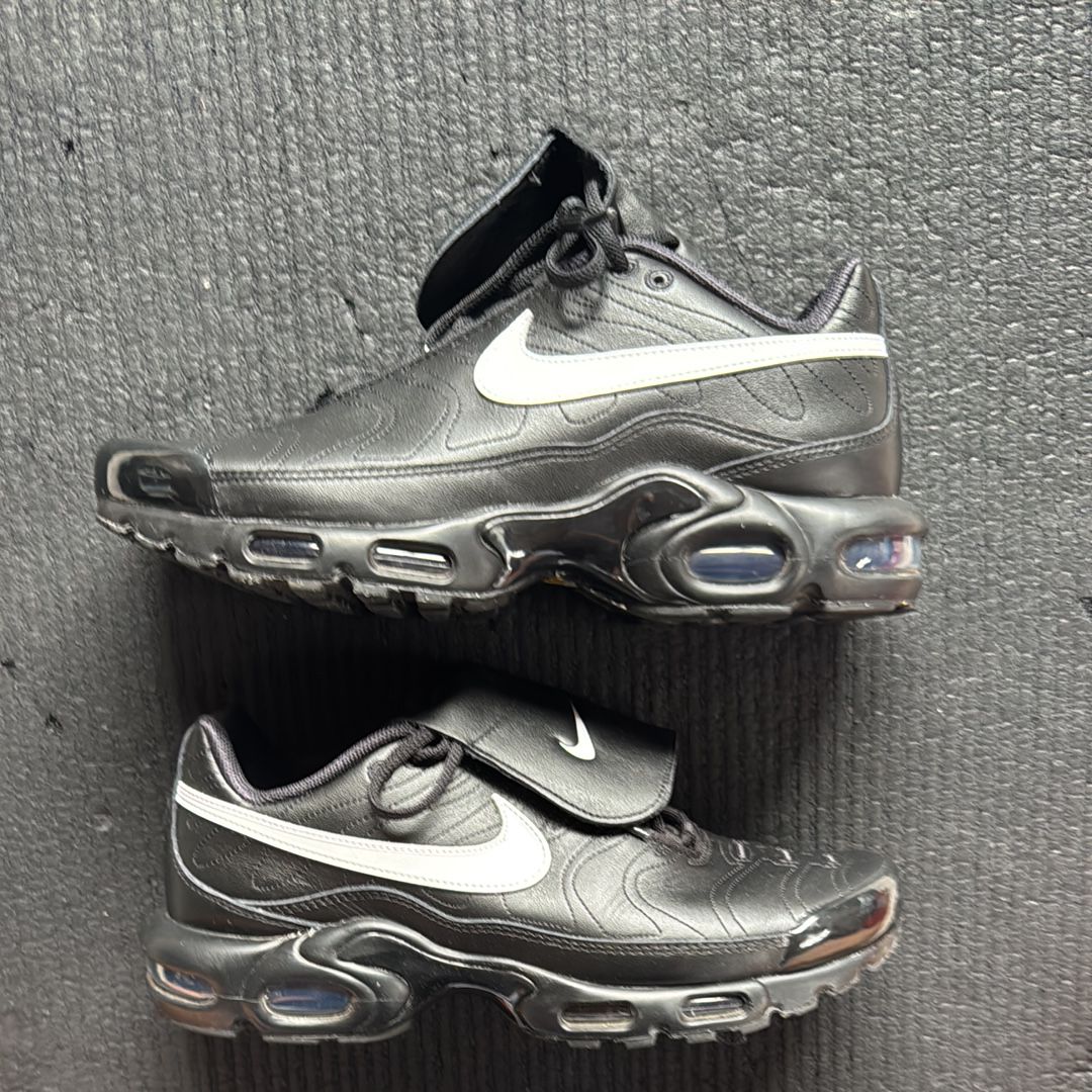 Nike Women's Air Max Plus Tiempo "Black"