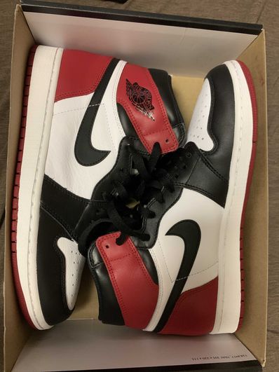 Nike Air Jordan 1 Retro High OG "Black Toe"(2016)