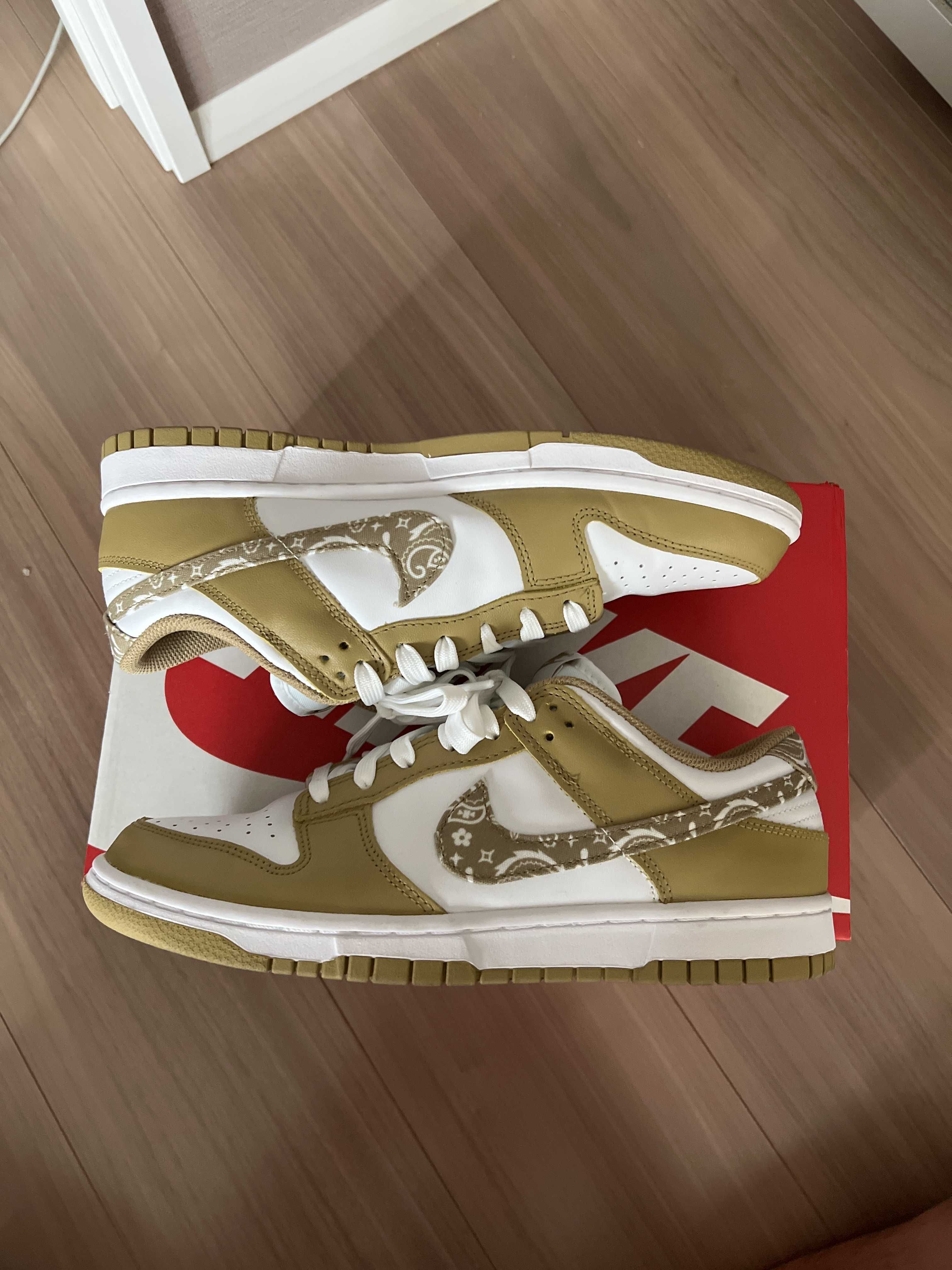 Nike Women's Dunk Low ESS "Barley Paisley"