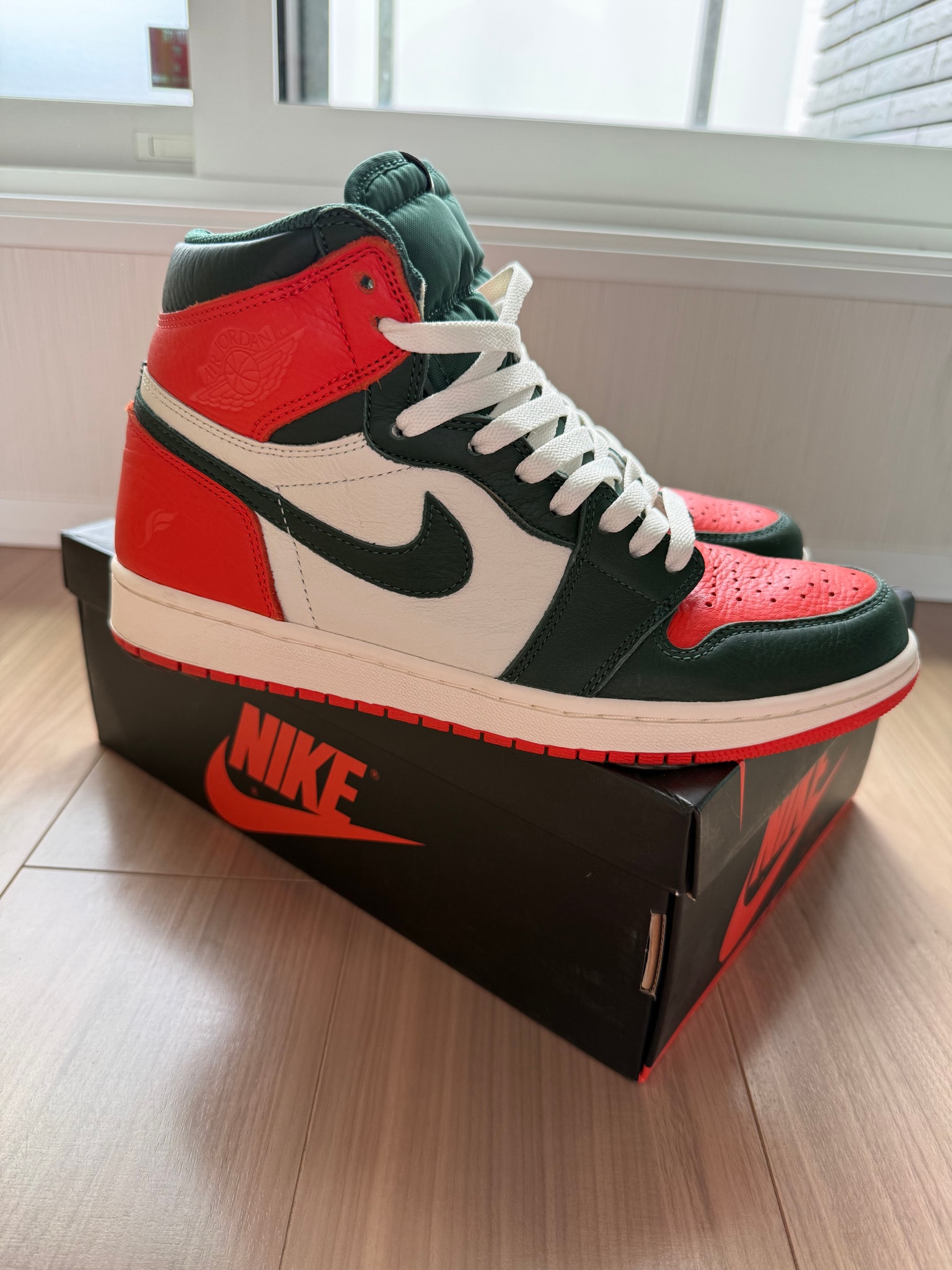 SoleFly × Nike Air Jordan 1 Retro High "Art Basel Sail"