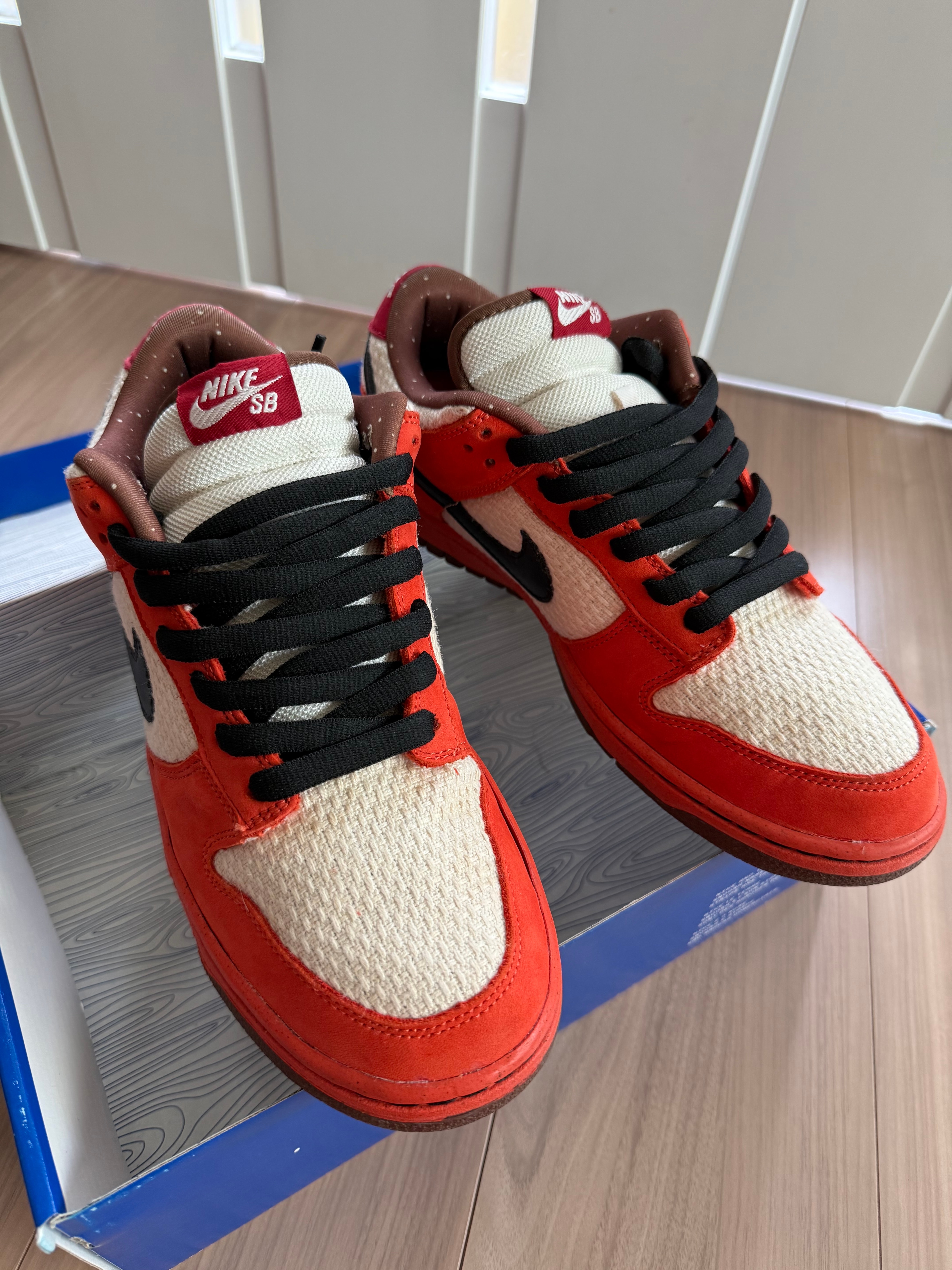 Nike SB Dunk Low Top Ramen "Un-Hemp"