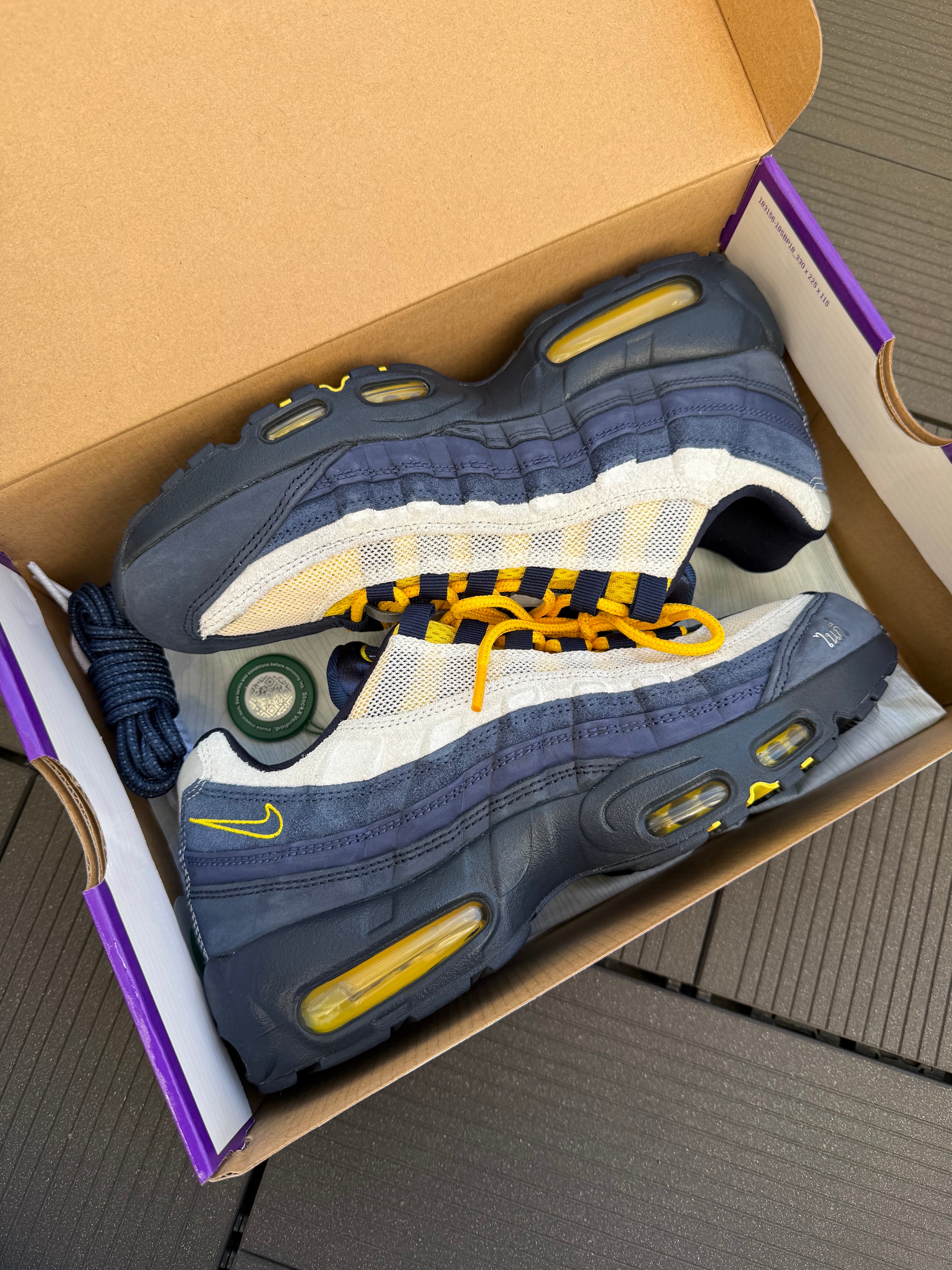 Eric Koston × Nike SB Air Max 95 "Obsidian and Speed Yellow"