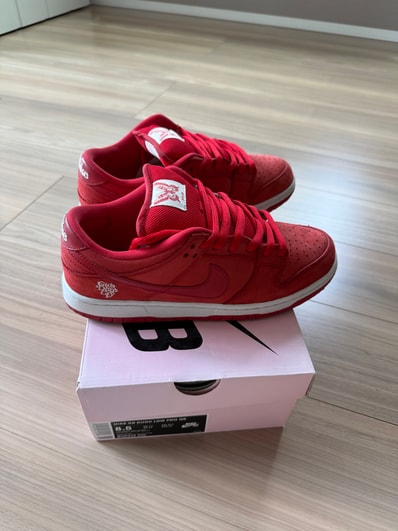 Girls Don't Cry × Nike SB Dunk Low Pro QS "Red" / VERDY