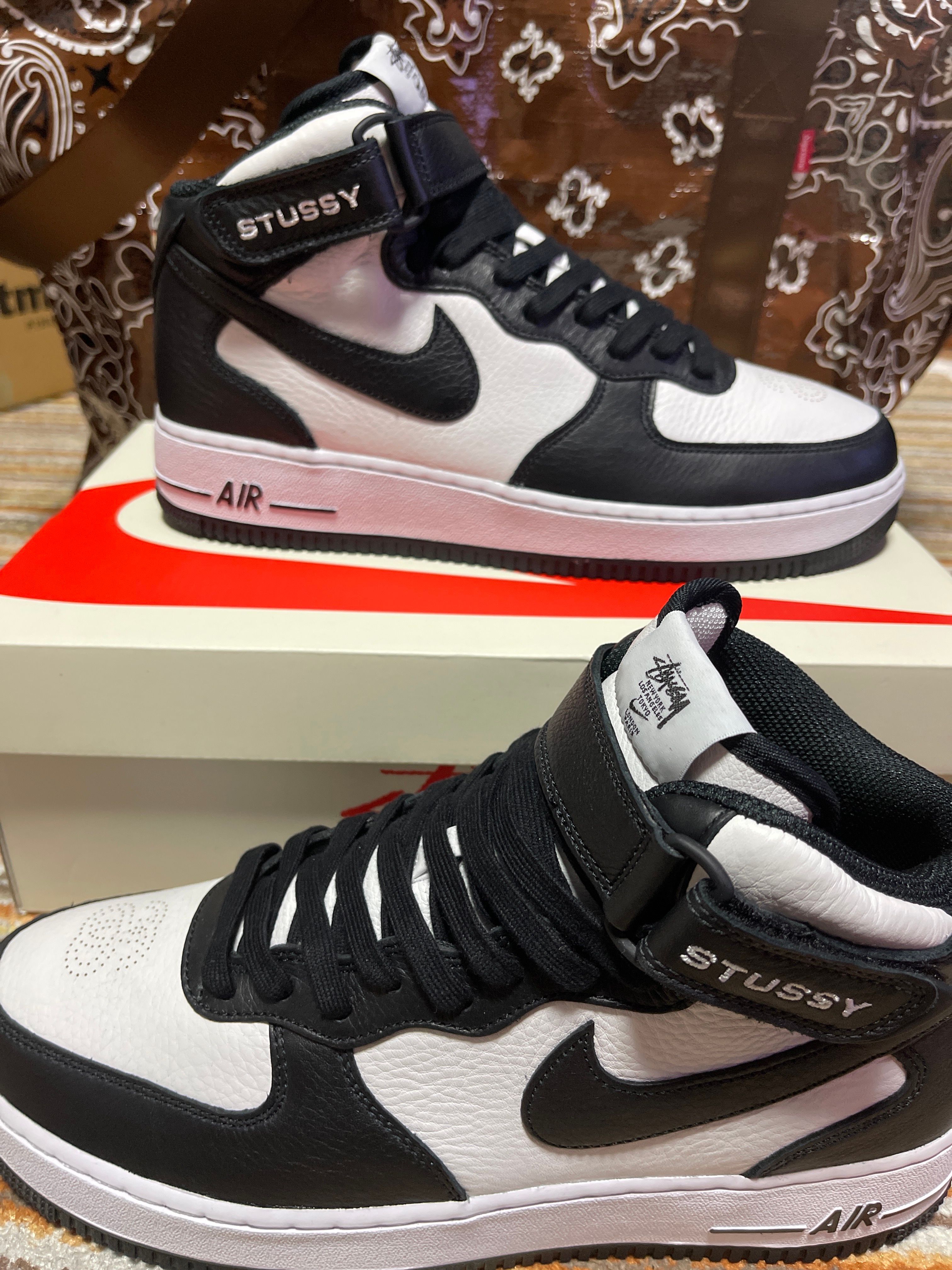 Stussy × Nike Air Force 1 Mid "Black and Light Bone"
