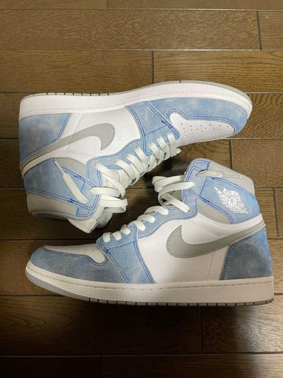 Nike Air Jordan 1 High OG "Hyper Royal"