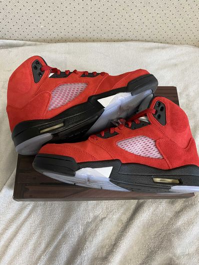 Nike Air Jordan 5 "Toro Bravo"
