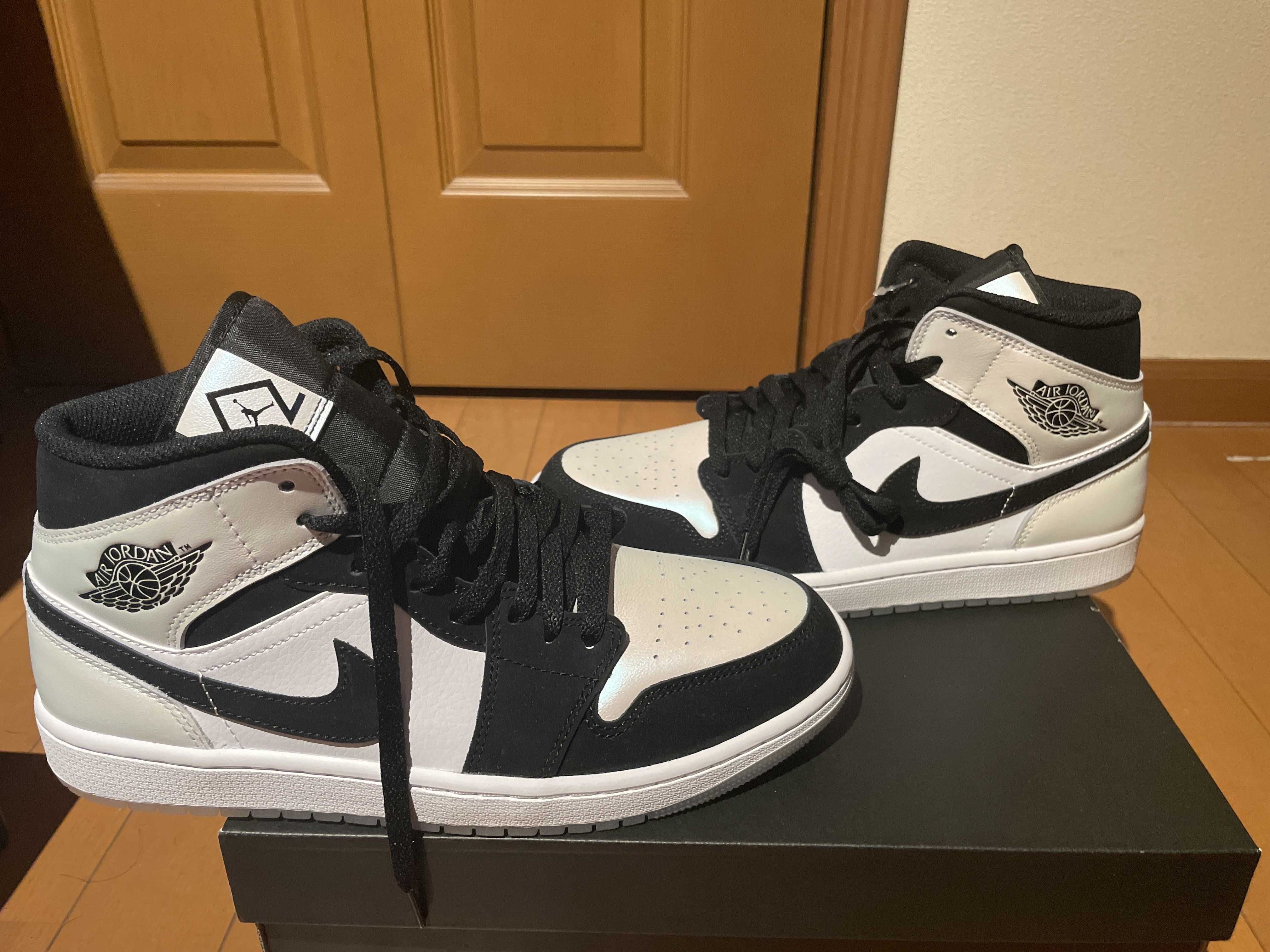 Nike Air Jordan 1 Mid "Omega/Black/White"