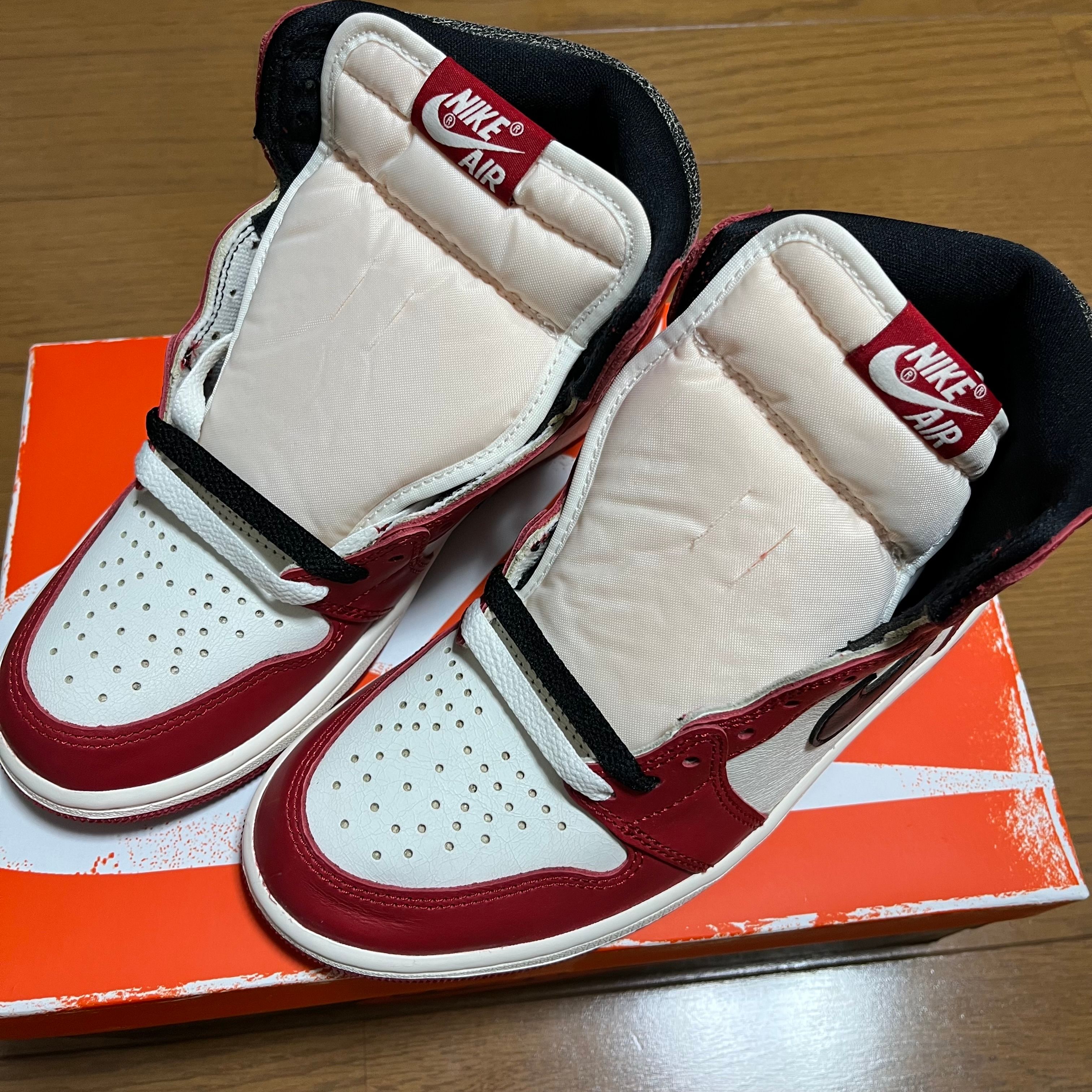 Nike Air Jordan 1 High OG "Lost & Found/Chicago"