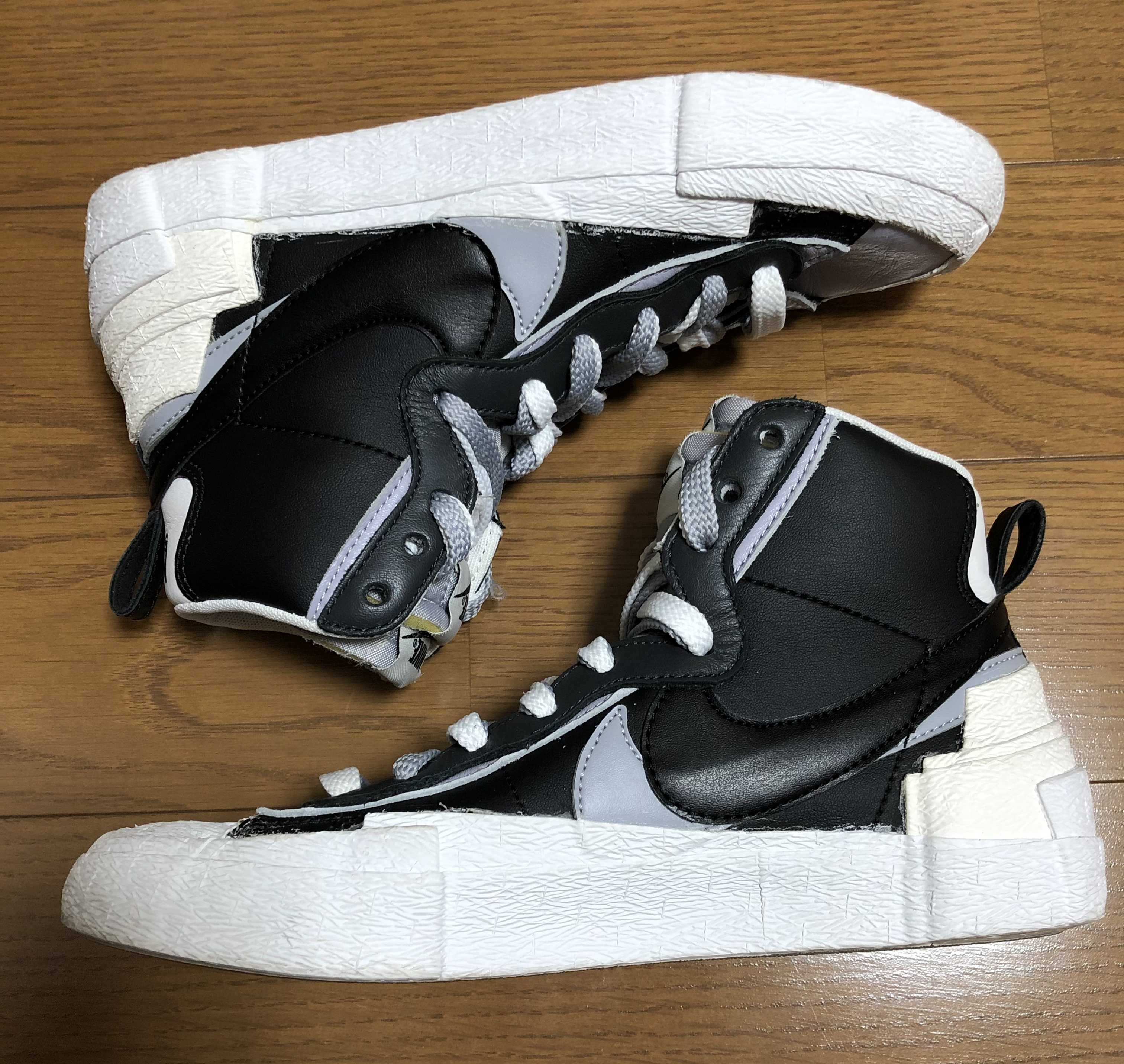 sacai × NIKE BLAZER MID "BLACK/WOLF GREY/WHITE"
