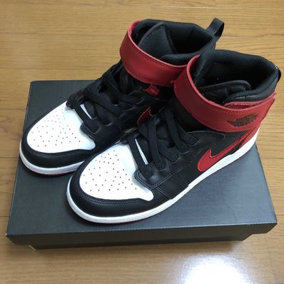 Nike GS Air Jordan 1 High Flyease "Bred White Toe"