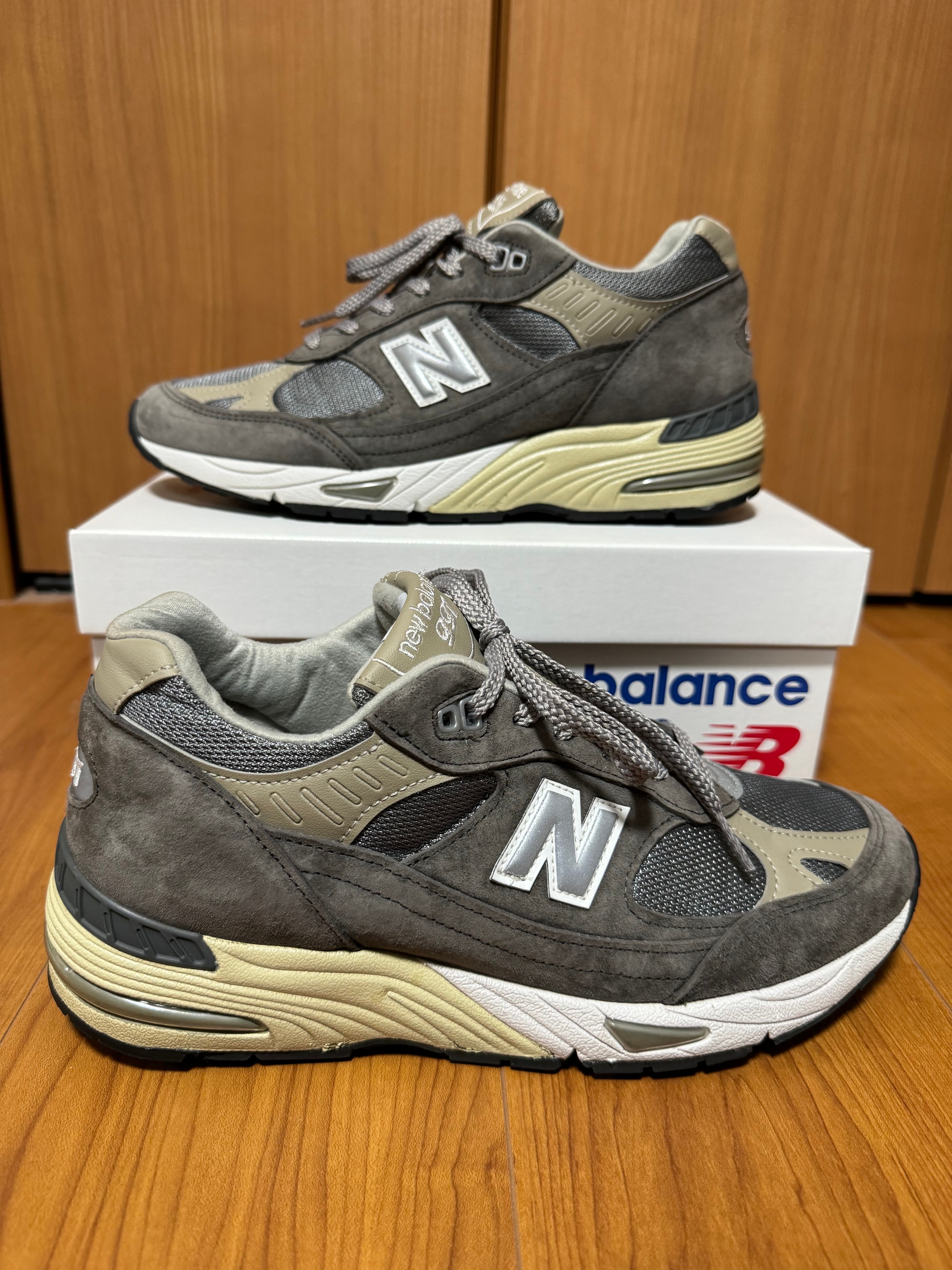 New Balance M991UKF Flimby Catalogue Pack "Grey/White"