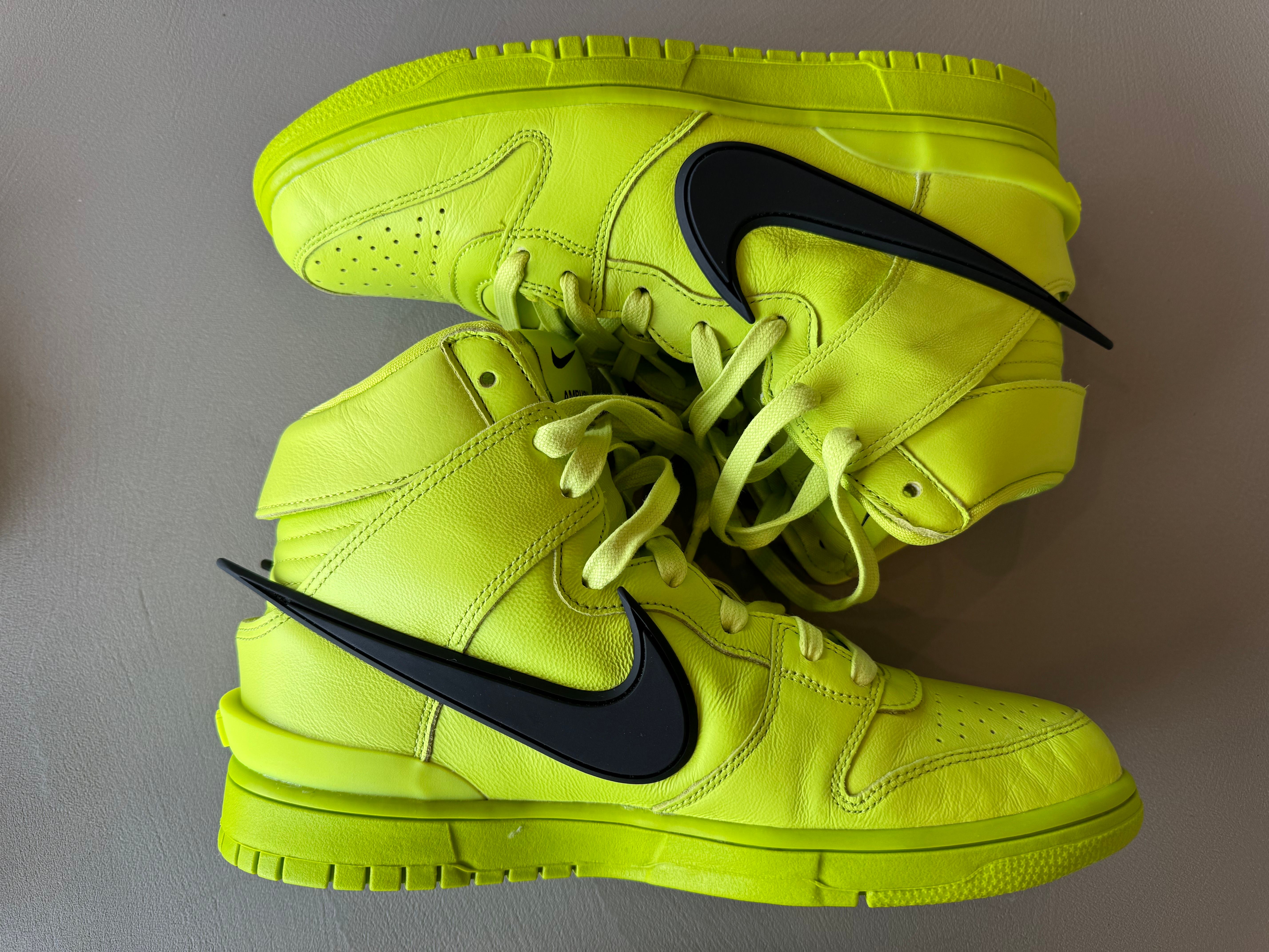AMBUSH × NIKE DUNK HIGH "FLASH LIME"