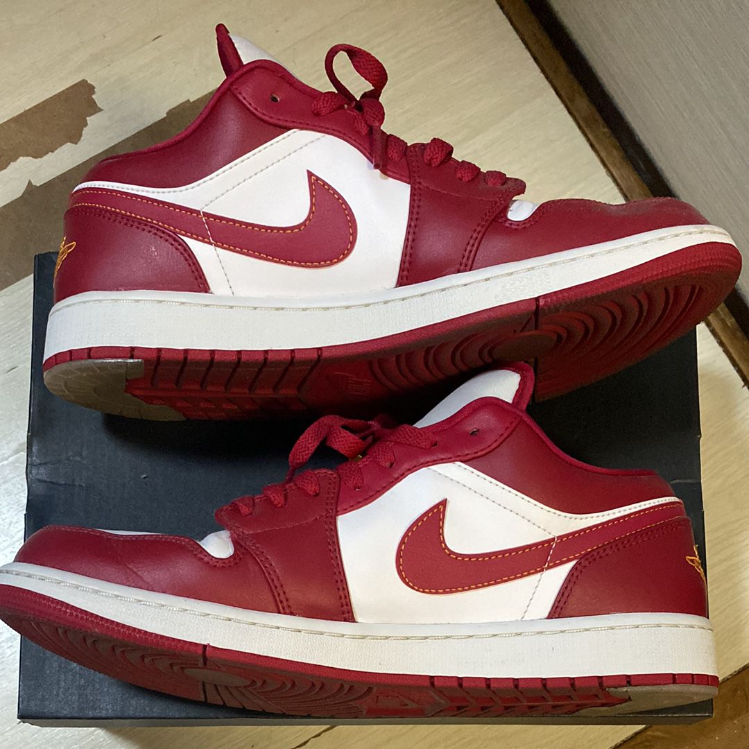 Nike Air Jordan 1 Low "Cardinal Red"