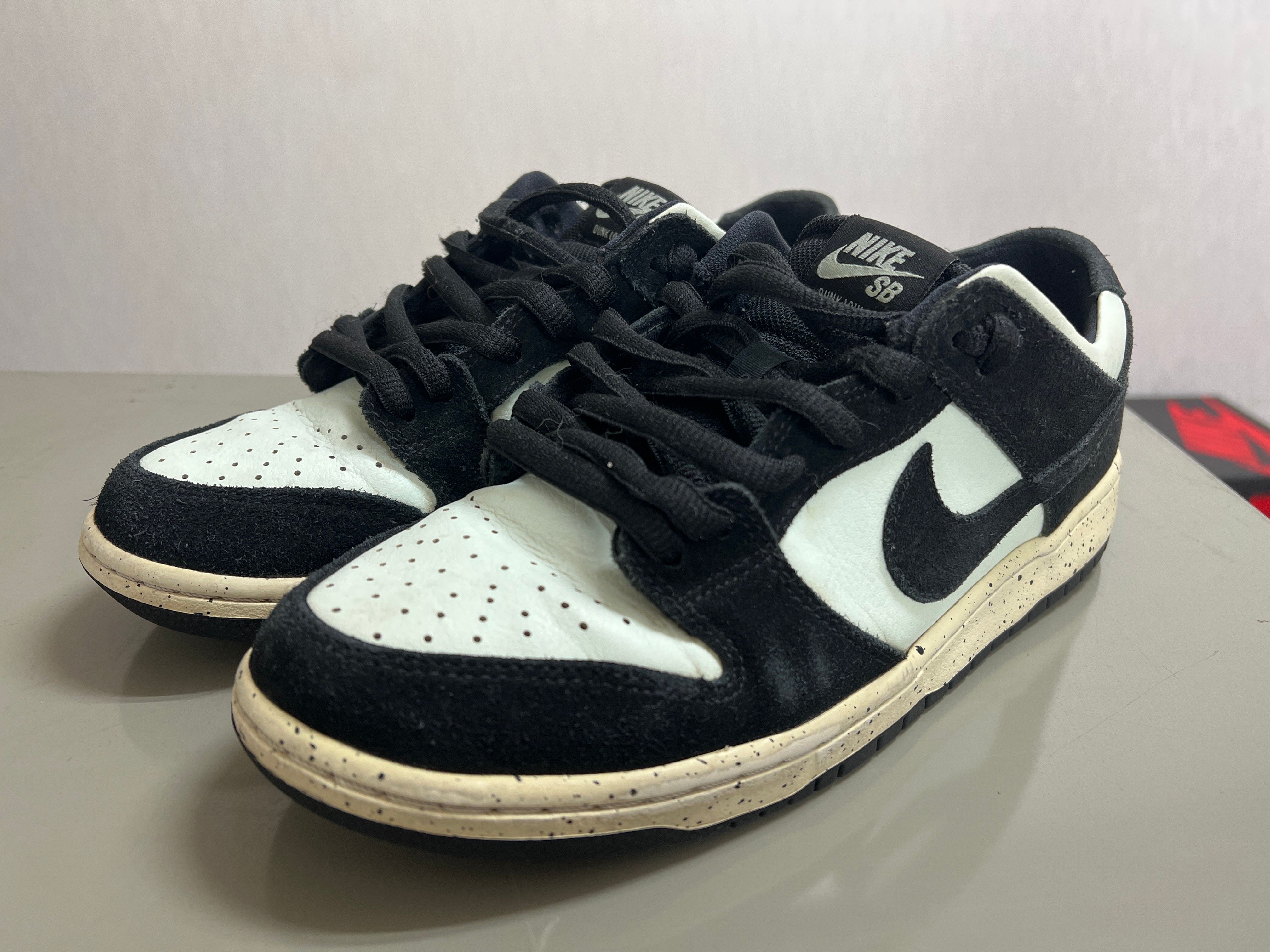 Nike SB Dunk Low "Barely Green"