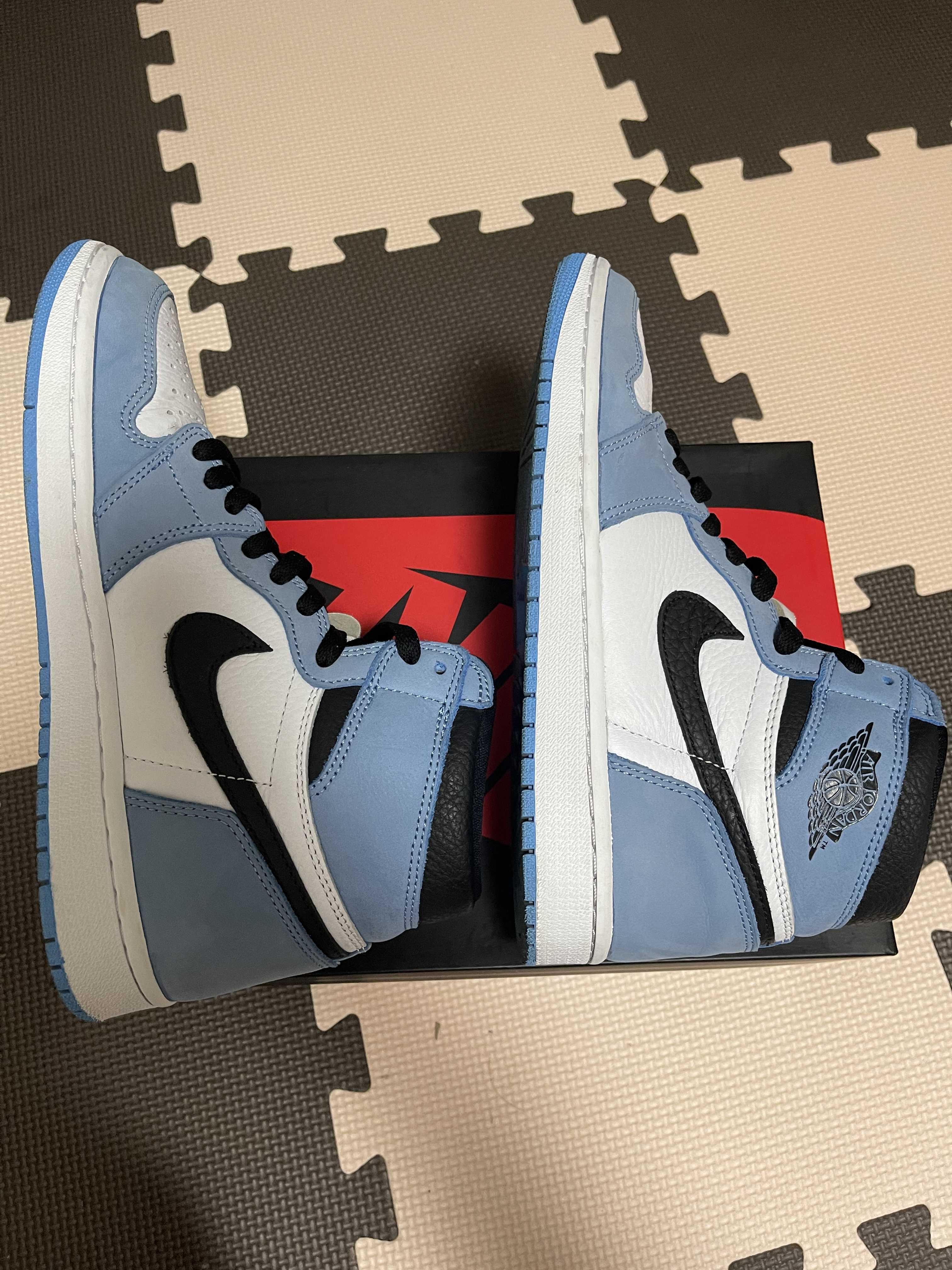 Nike Air Jordan 1 High OG "University Blue"