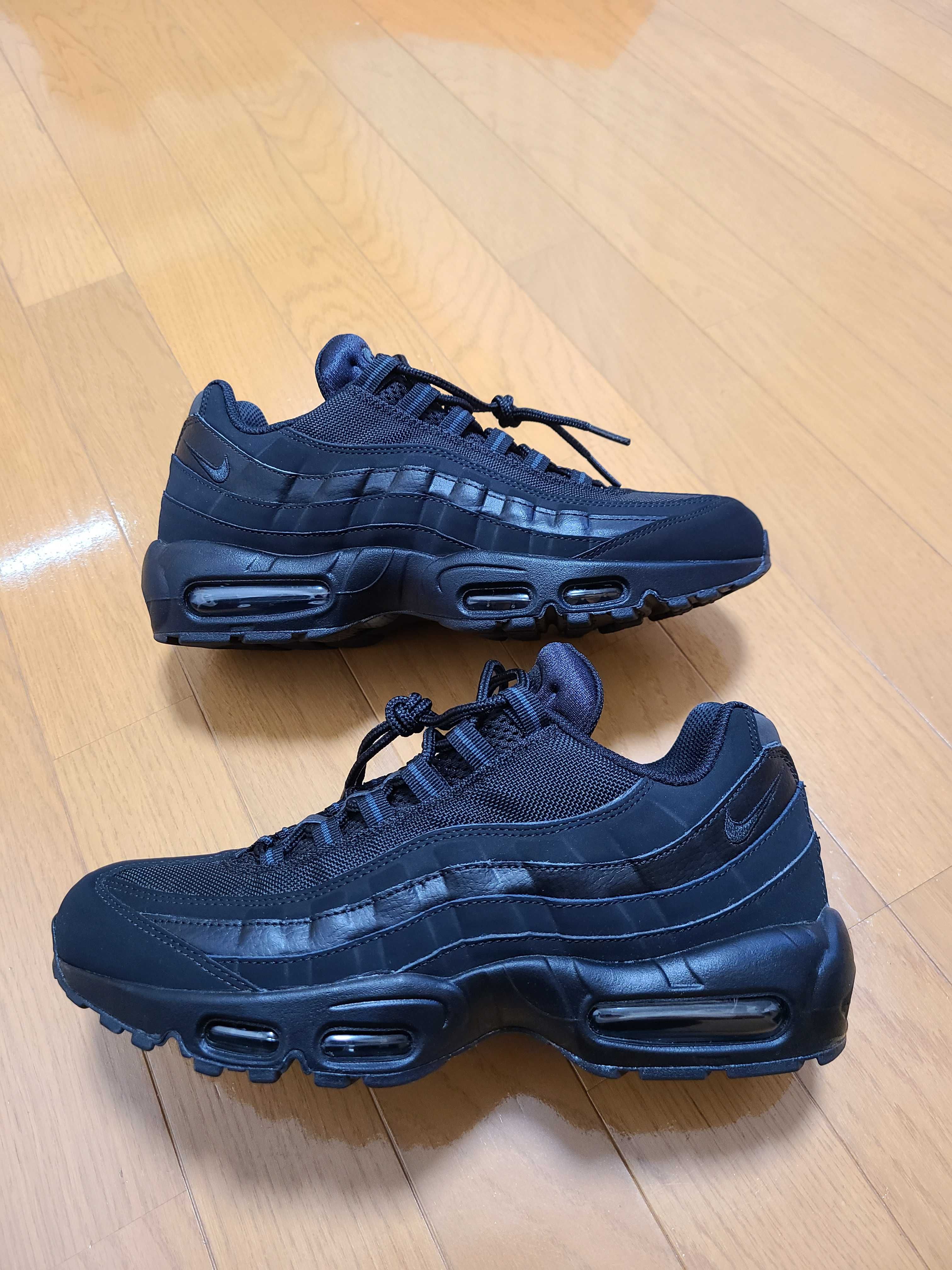 Nike Air Max 95 Essential "Triple Black" (2019)