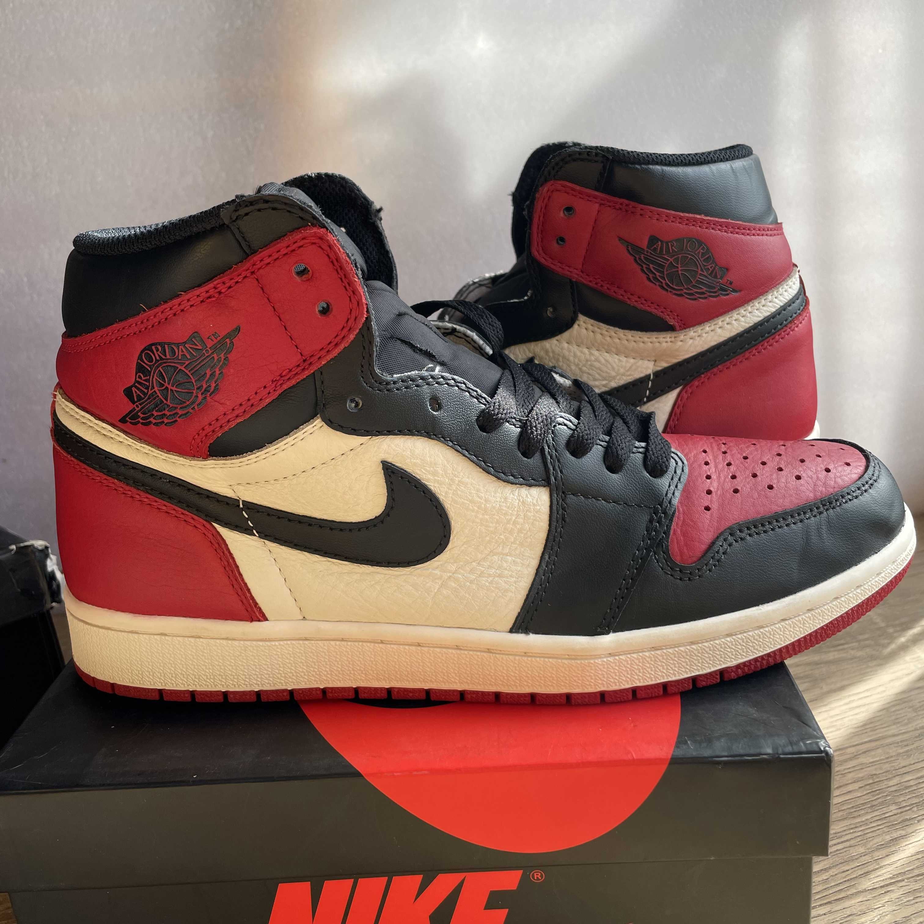Nike Air Jordan 1 Retro High OG "Bred Toe"