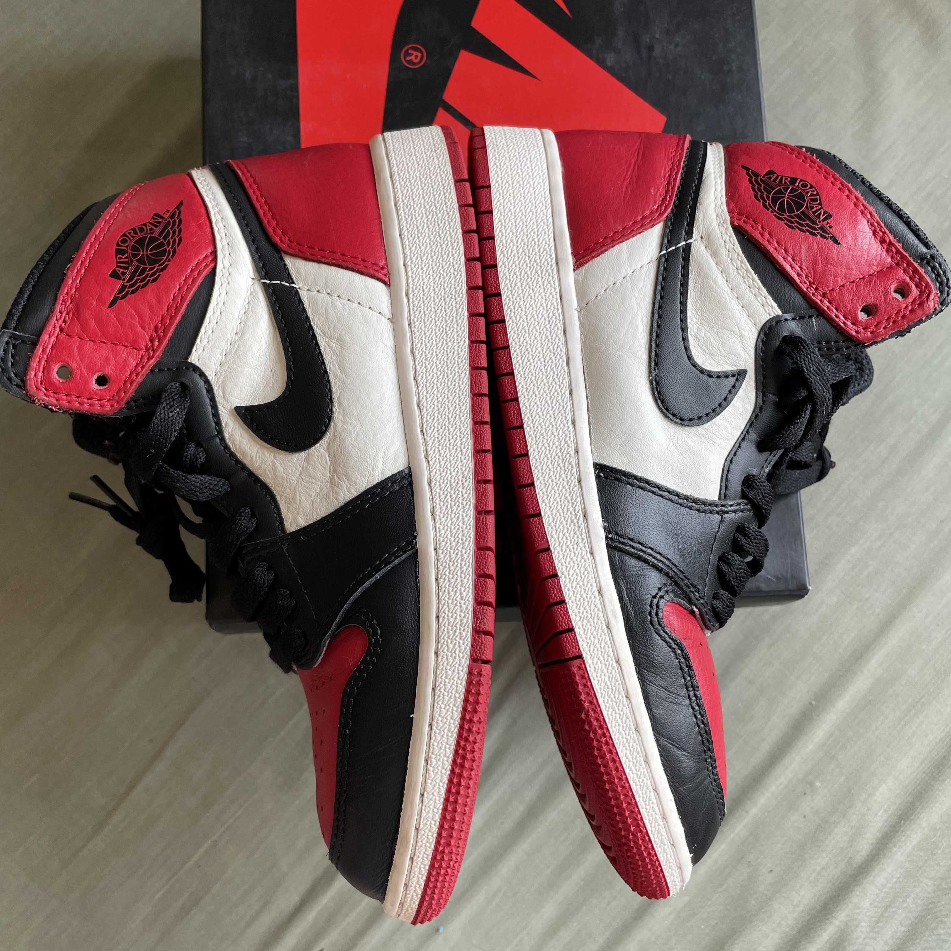 Nike Air Jordan 1 Retro High OG "Bred Toe"