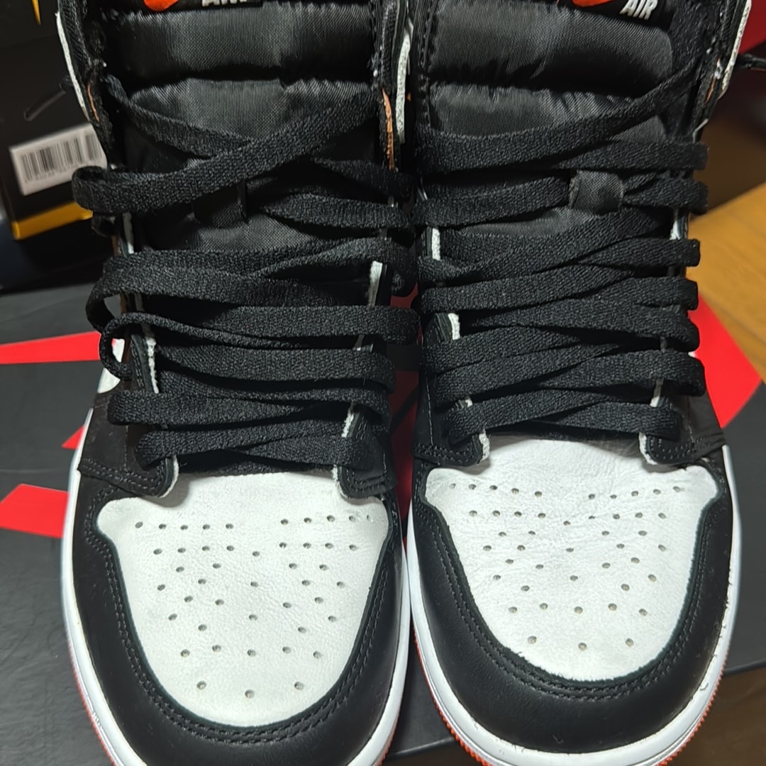 Nike Air Jordan 1 Retro High OG "Electro Orange"