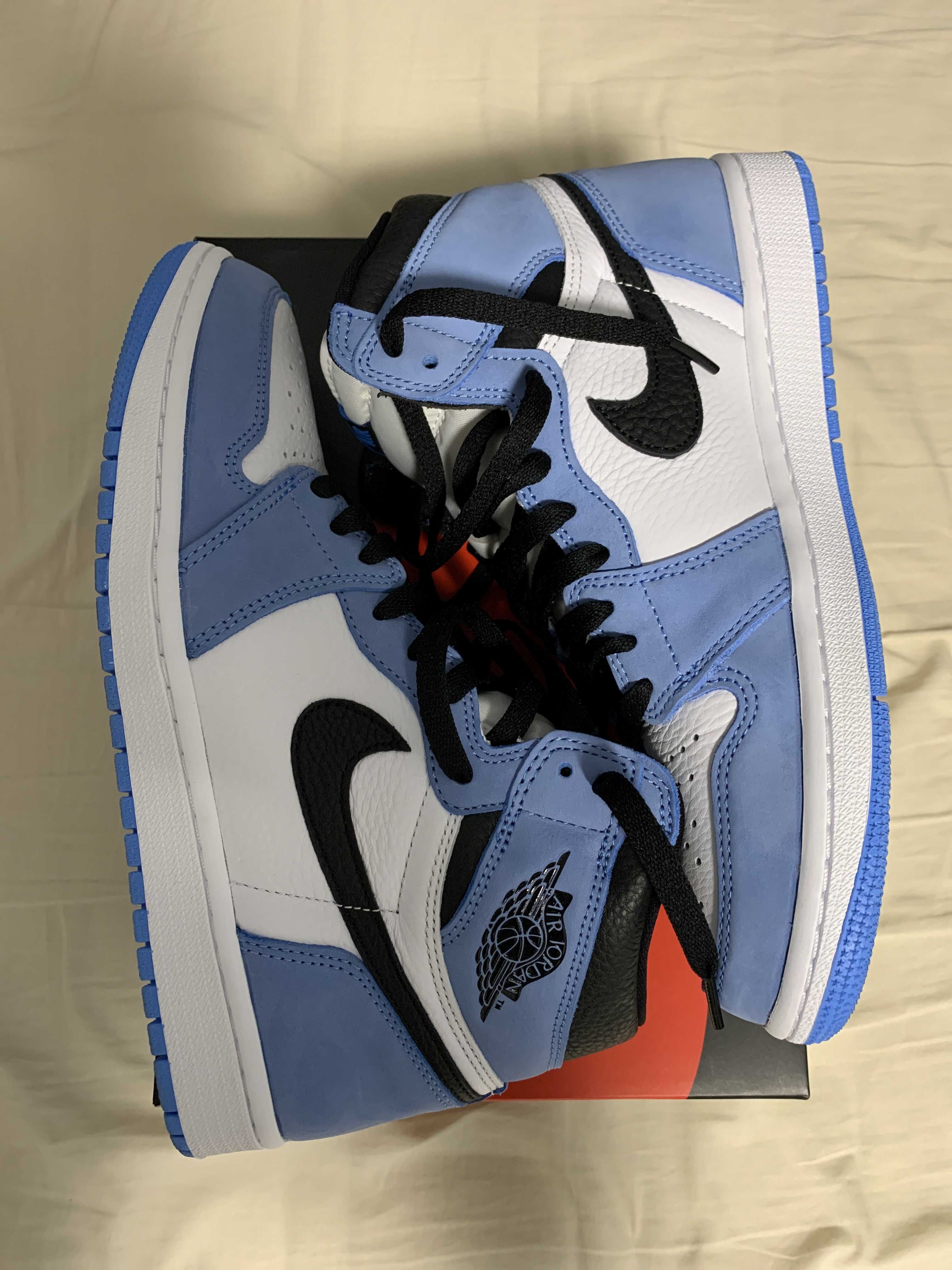 Nike Air Jordan 1 High OG "University Blue"