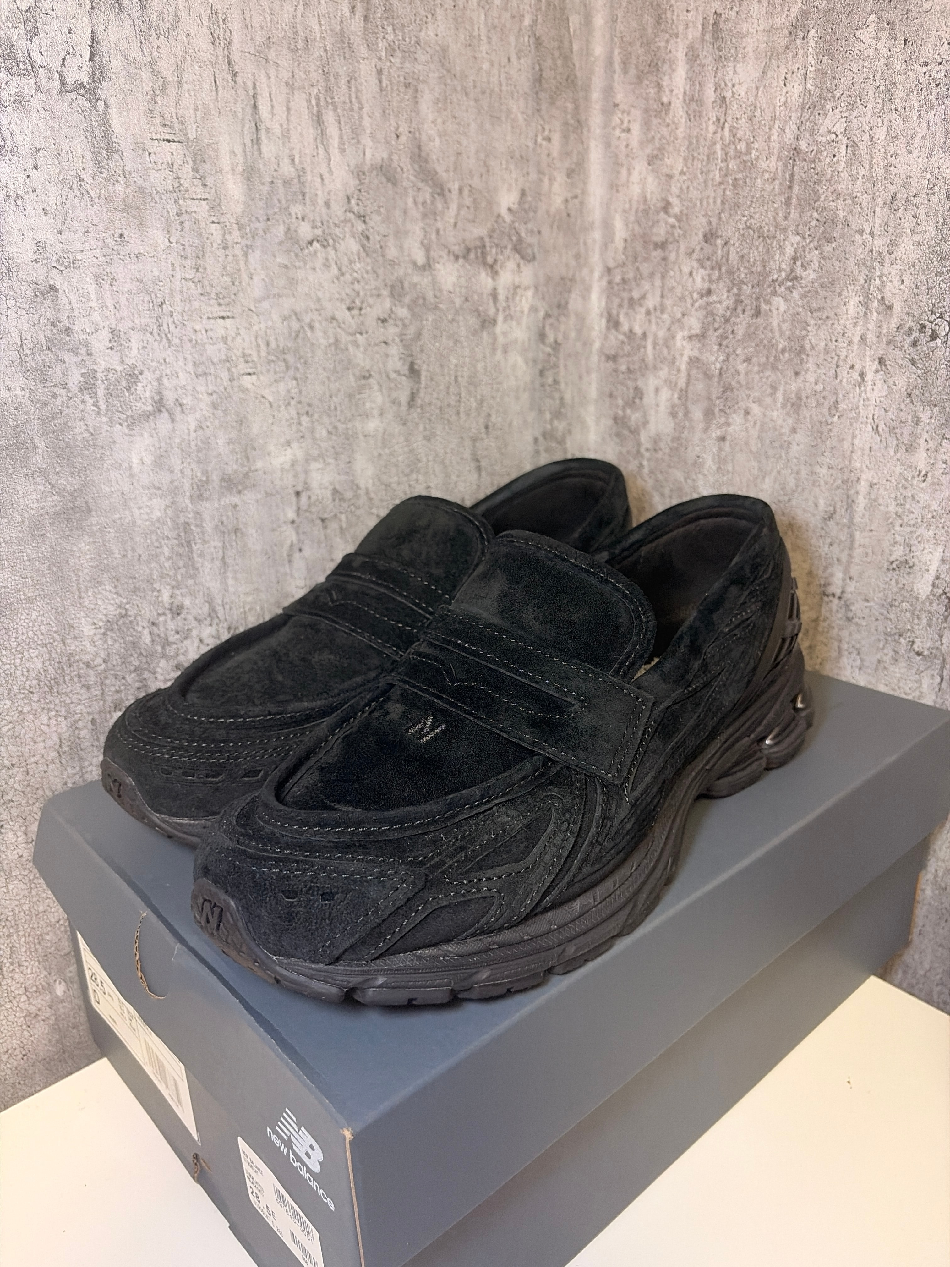 New Balance 1906L "Black Suede"