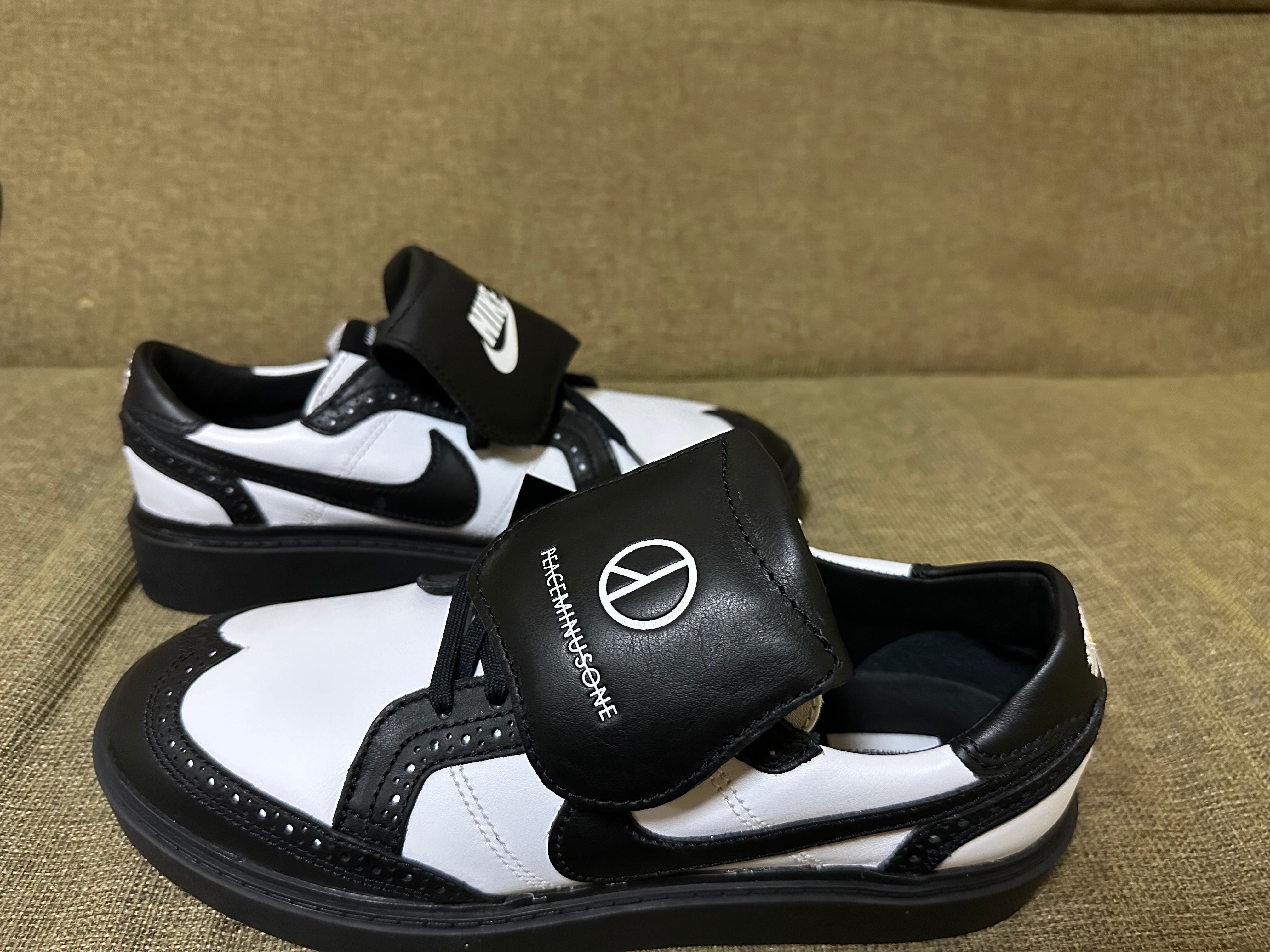 PEACEMINUSONE × Nike Kwondo 1 "Black and White" / G-DRAGON