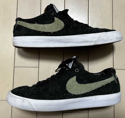 Stussy × Nike SB Blazer Low "Black/Palm Green"