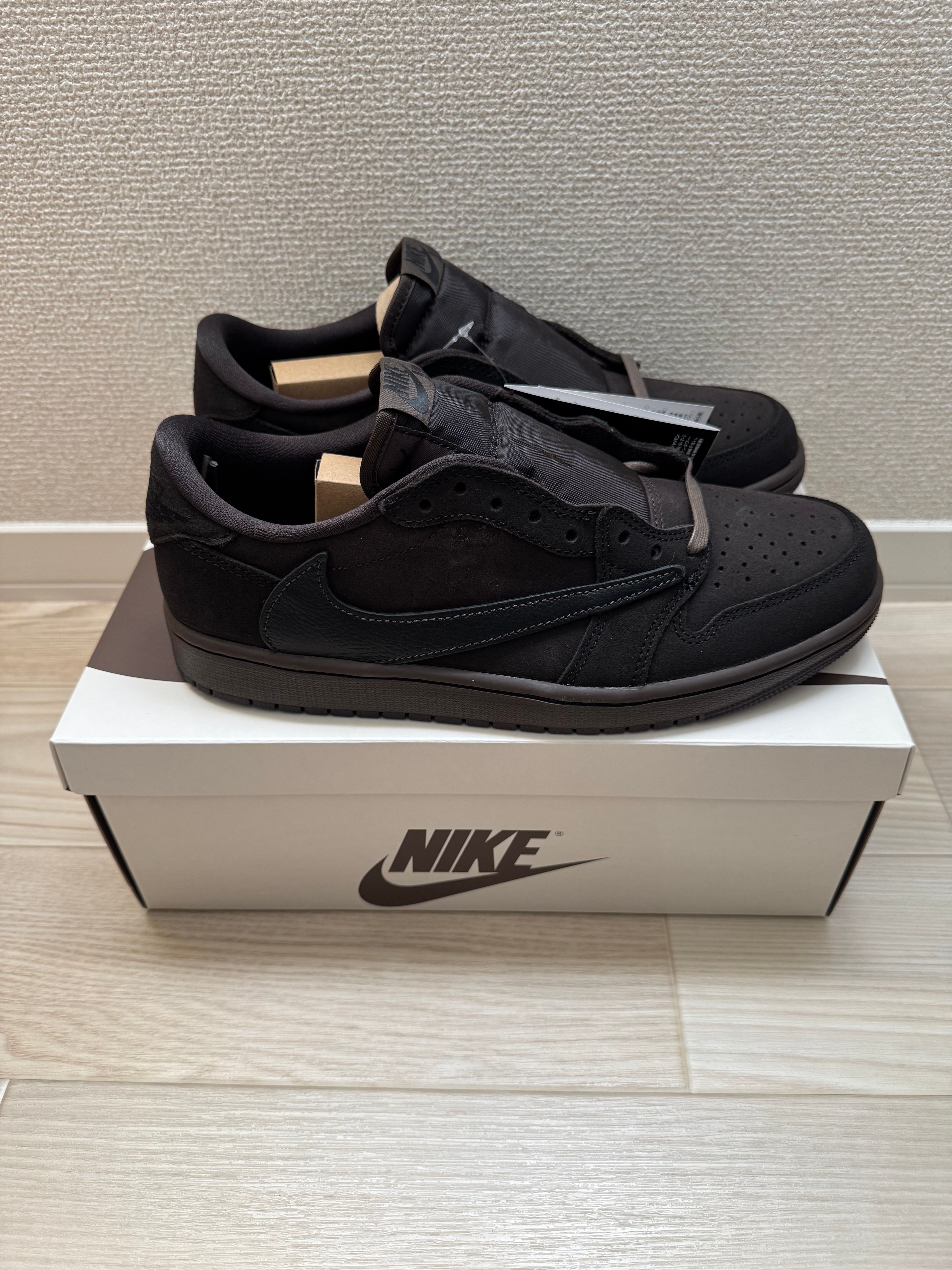 Travis Scott × Nike Air Jordan 1 Low OG SP "Velvet Brown and Dark Mocha"