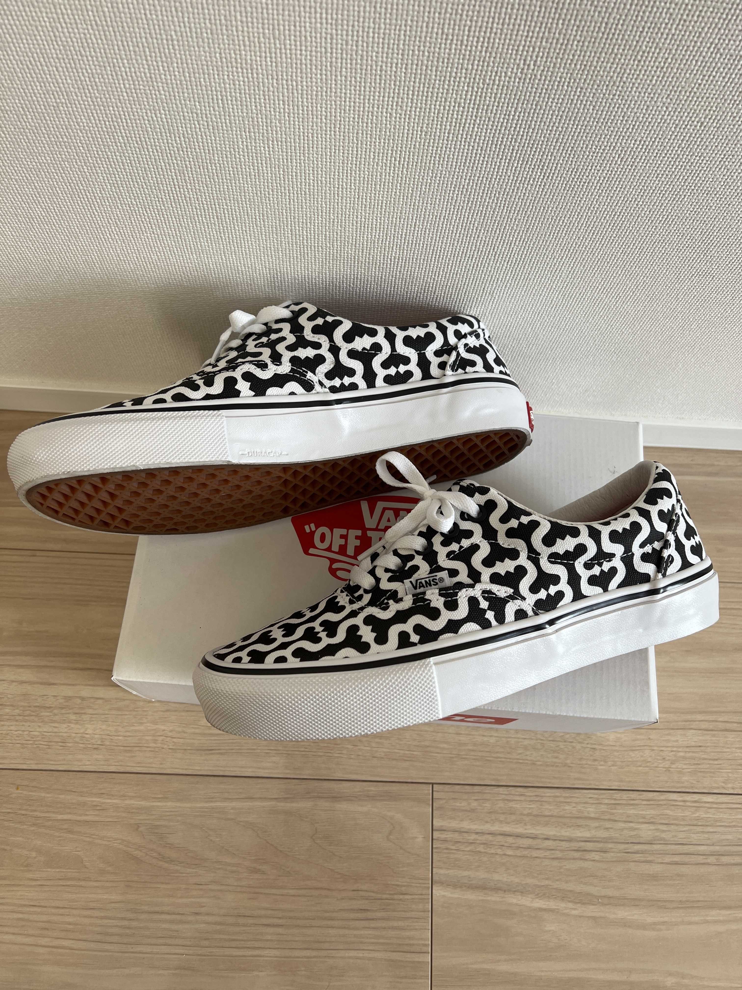 Supreme × Vans Monogram S Logo Skate ERA "Black"