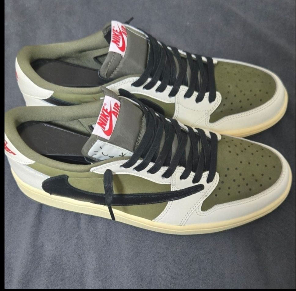 Travis Scott × Nike Air Jordan 1 Low OG SP "Reverse Olive"