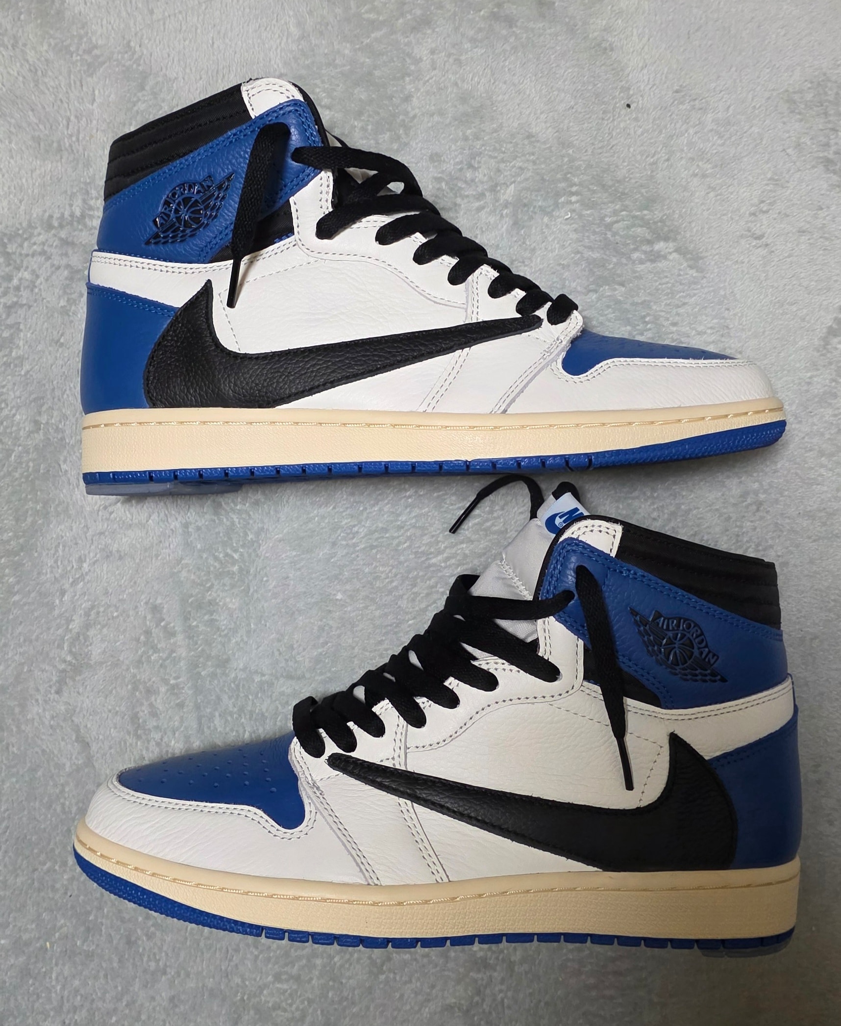 トラヴィススコット × フラグメントデザイン × ナイキ エアジョーダン1 レトロ ハイ OG SP "ミリタリー ブルー"