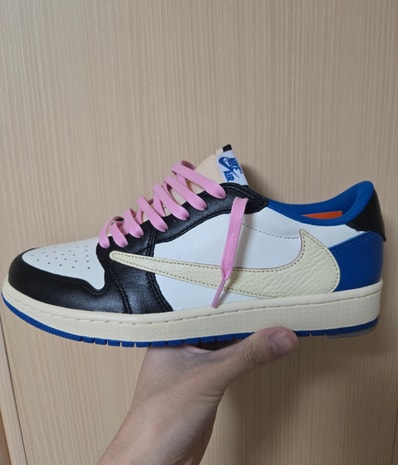 Travis Scott × fragment design × Nike Air Jordan 1 Low OG SP "Military Blue"