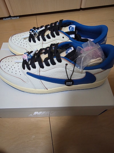 Travis Scott × fragment design × Nike Air Jordan 1 Low OG "Sail/Military Blue"
