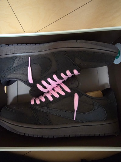 Travis Scott × Nike Air Jordan 1 Low OG SP "Velvet Brown and Dark Mocha"