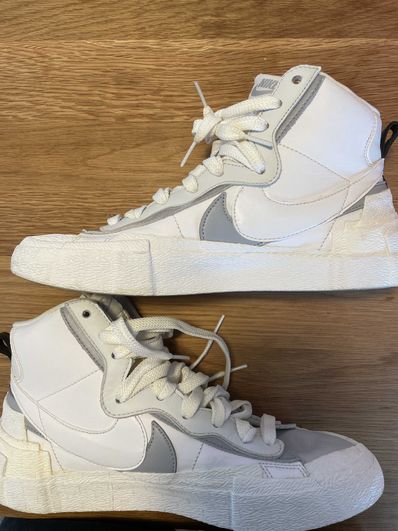 sacai × NIKE BLAZER MID "WHITE/WOLF GREY"