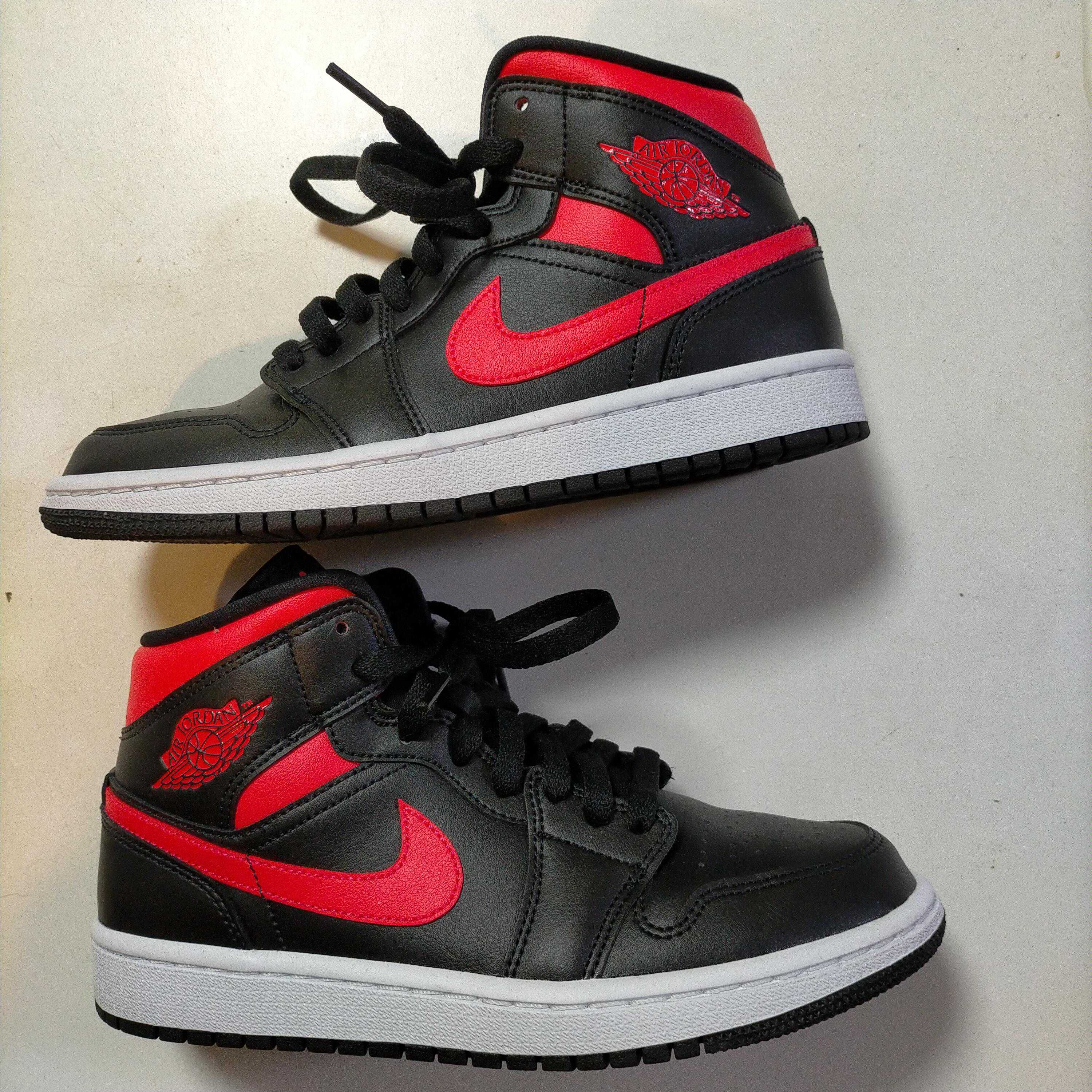 NIKE Women's AIR JORDAN 1 MID "BLACK/SIREN RED/WHITE"