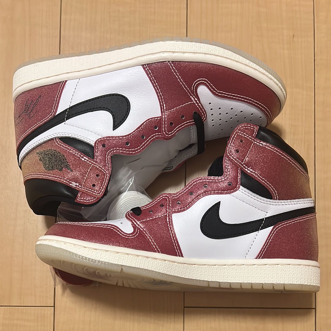 Trophy Room × Nike Air Jordan 1 Retro High 