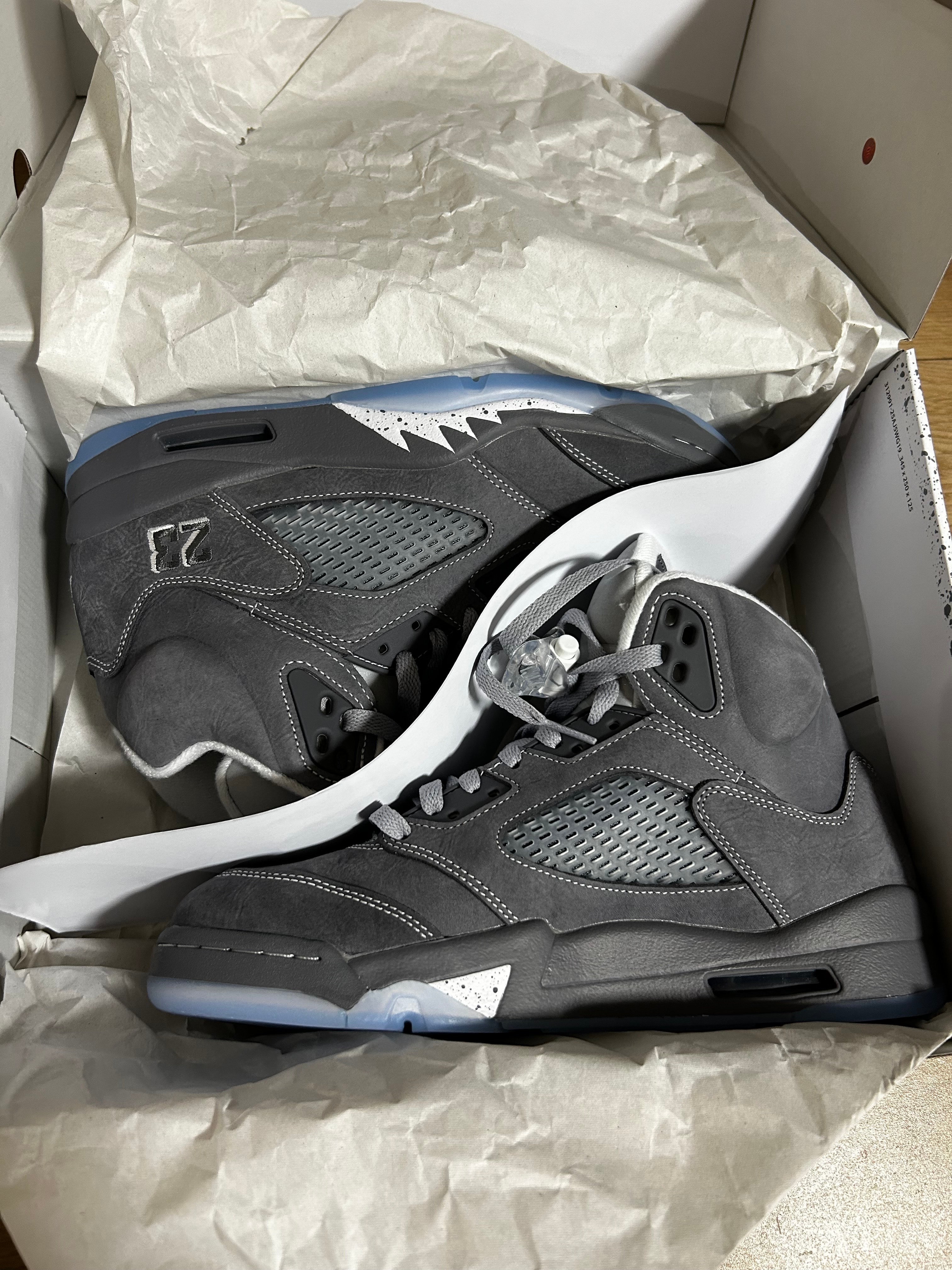 Nike Air Jordan 5 Retro "Light Graphite/Wolf Grey" (2026)