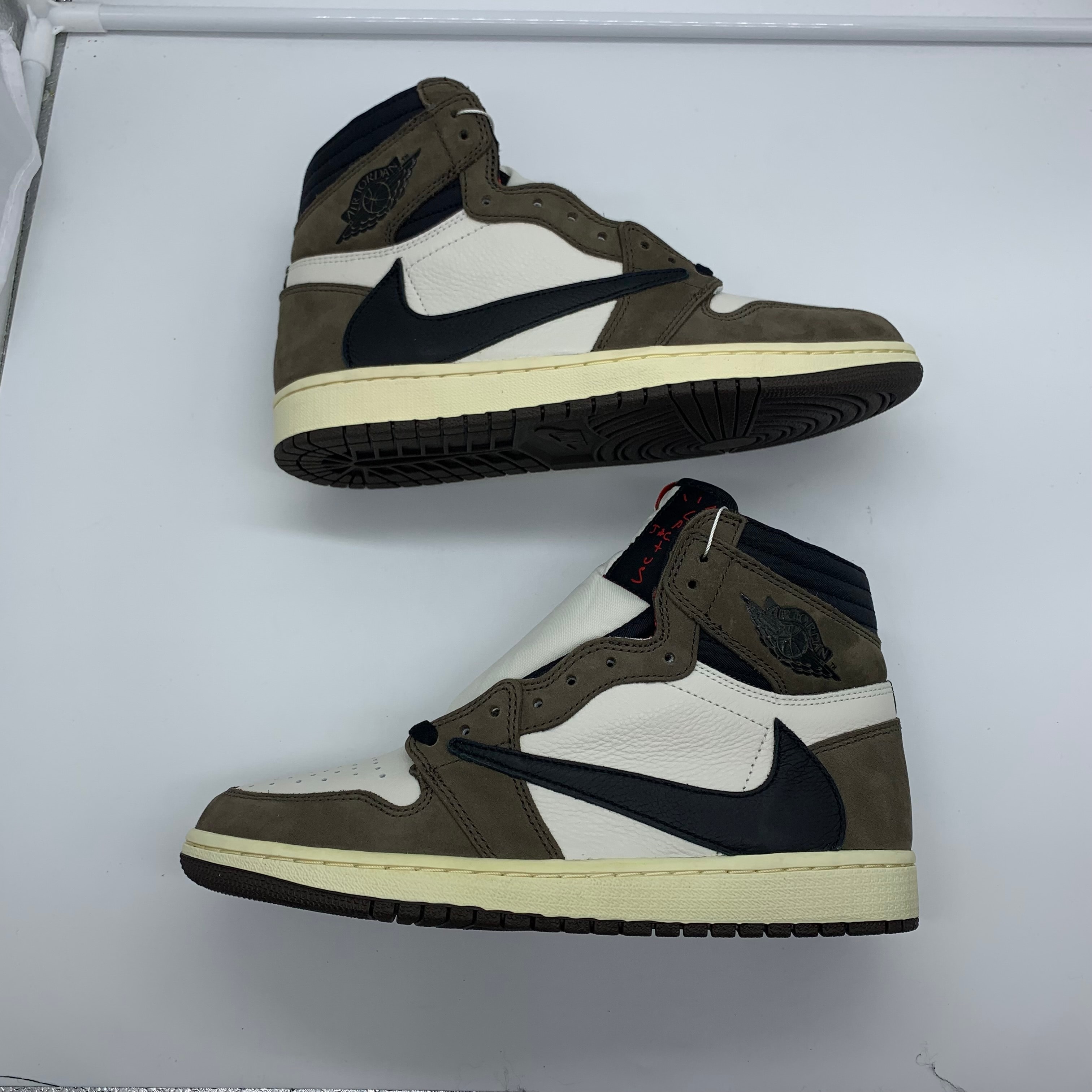 Travis Scott × Nike Air Jordan 1 Retro High OG TS SP "Sail/Dark Mocha"