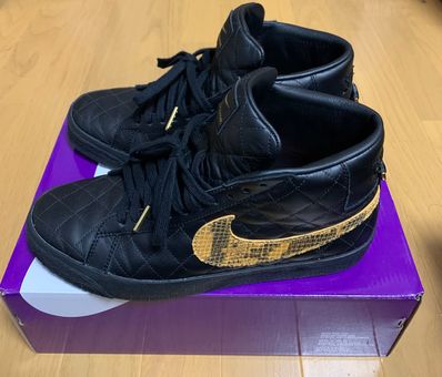 Supreme × Nike SB Blazer Mid "Black"